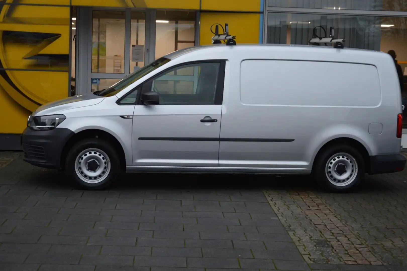 Volkswagen Caddy Maxi Kasten ABT-e/Elektro/Holz/Dachträger Argent - 2