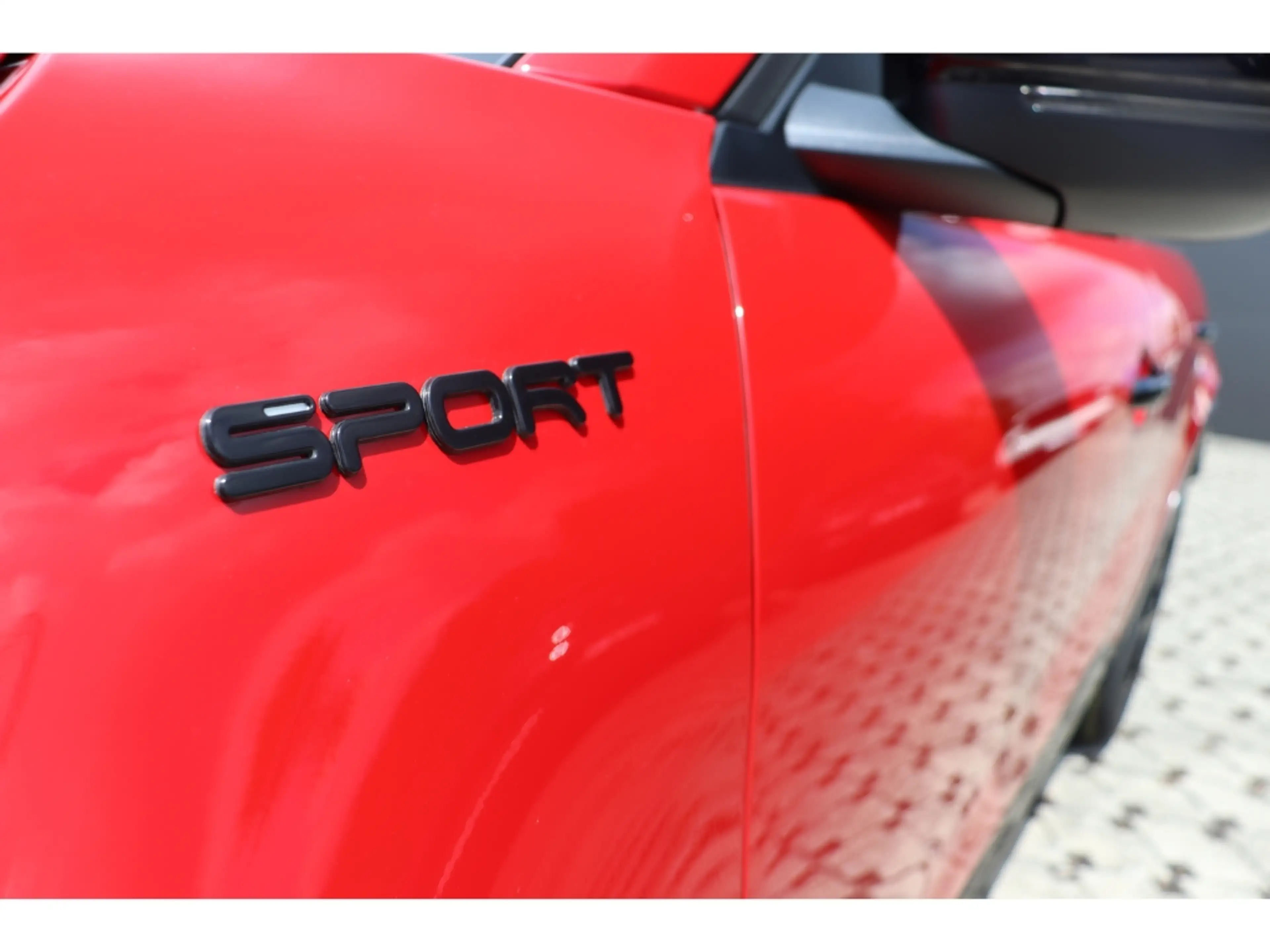 Fiat 600 HYBRID SPORT 1.2 145 PS DCT6 LED NAVI KAMERA — photo 9