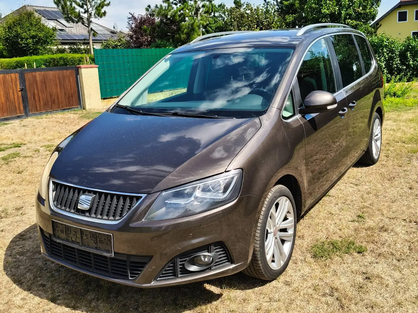 SEAT Alhambra Alhambra Executive 2,0 TDI CR Executive Braun - 1