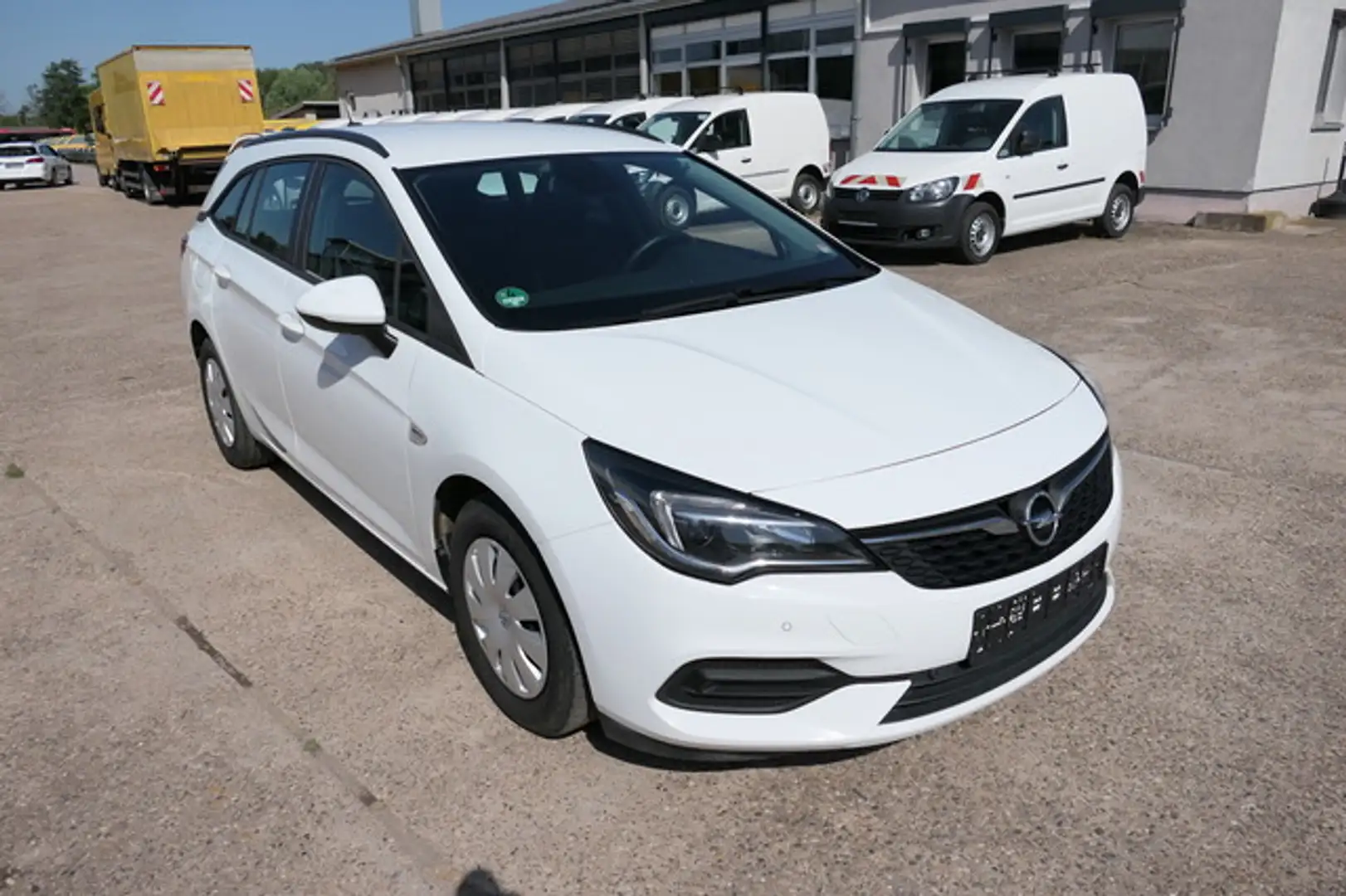 Opel Astra Sports Tourer 1.5 CDTI KLIMA Weiß - 2