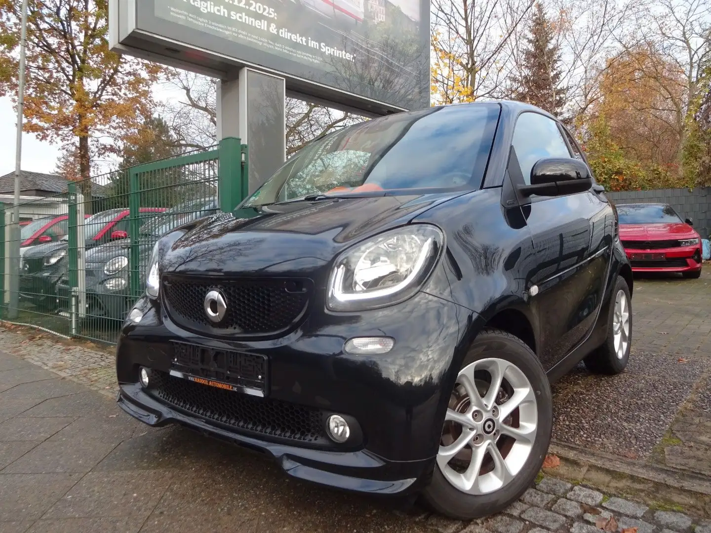 smart forTwo coupe,Brabus ,LED,Navi,SHZ,Panorama Noir - 1