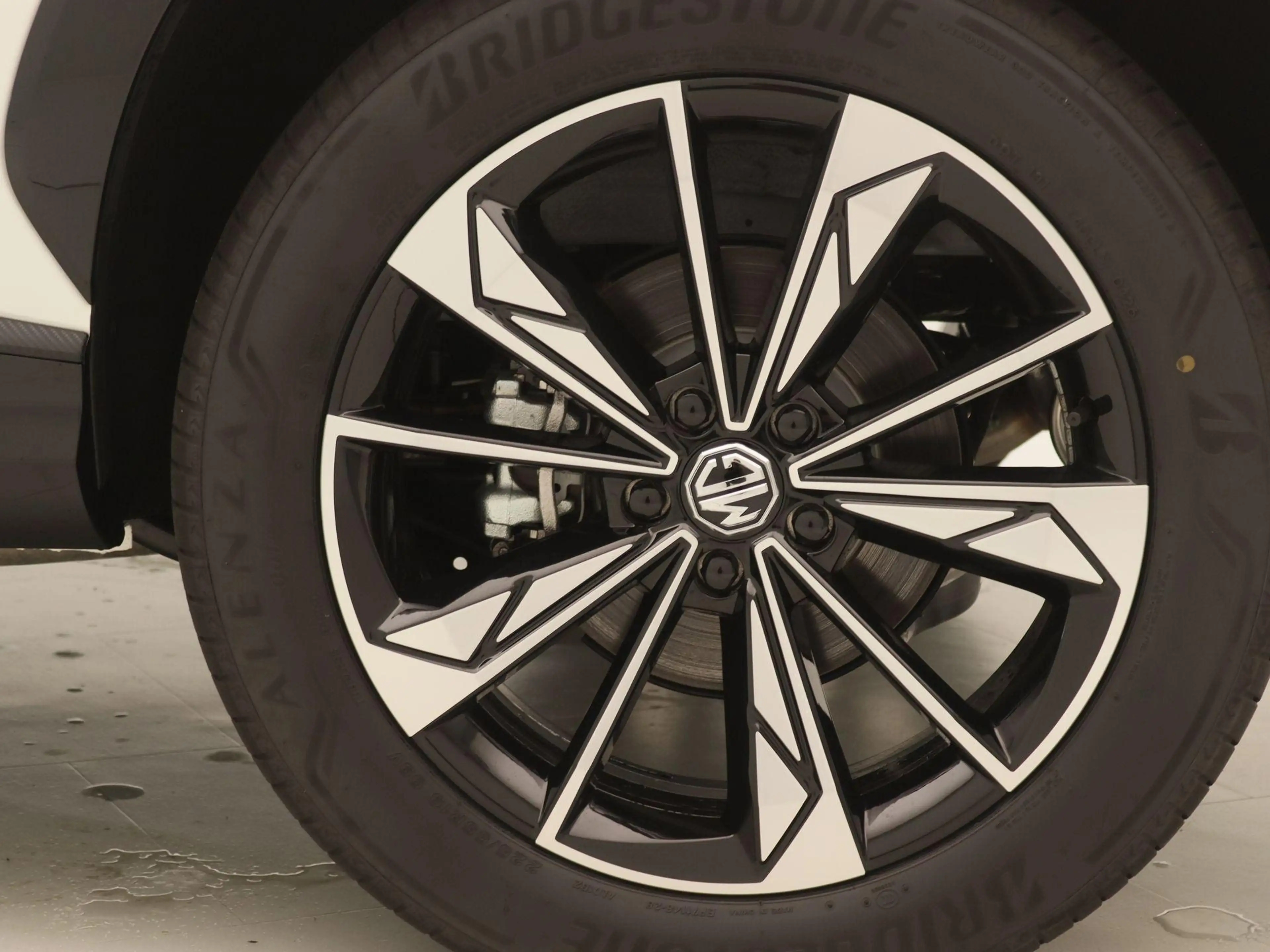 MG HS 1.5 Hybrid+ Aut. Luxury | Demo | Bruin Interieur | — photo 8