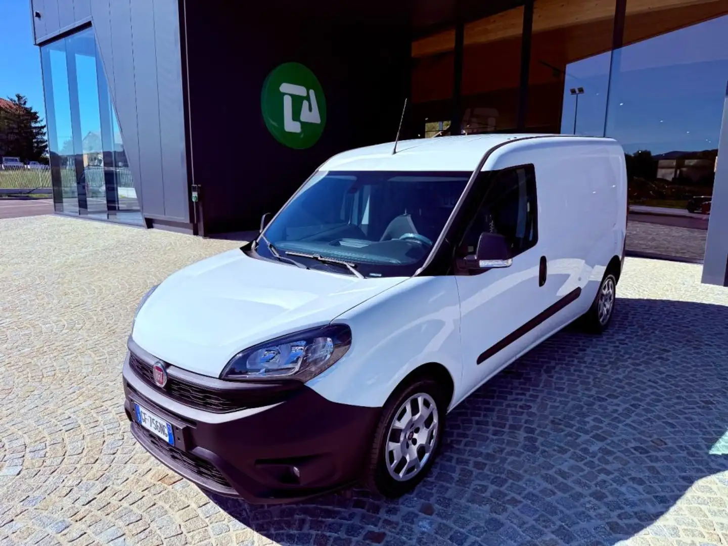 Fiat Doblo MAXI - 1.6 M.JET - KM 75.000 - NO OBBLIGO FINANZIA Bianco - 2