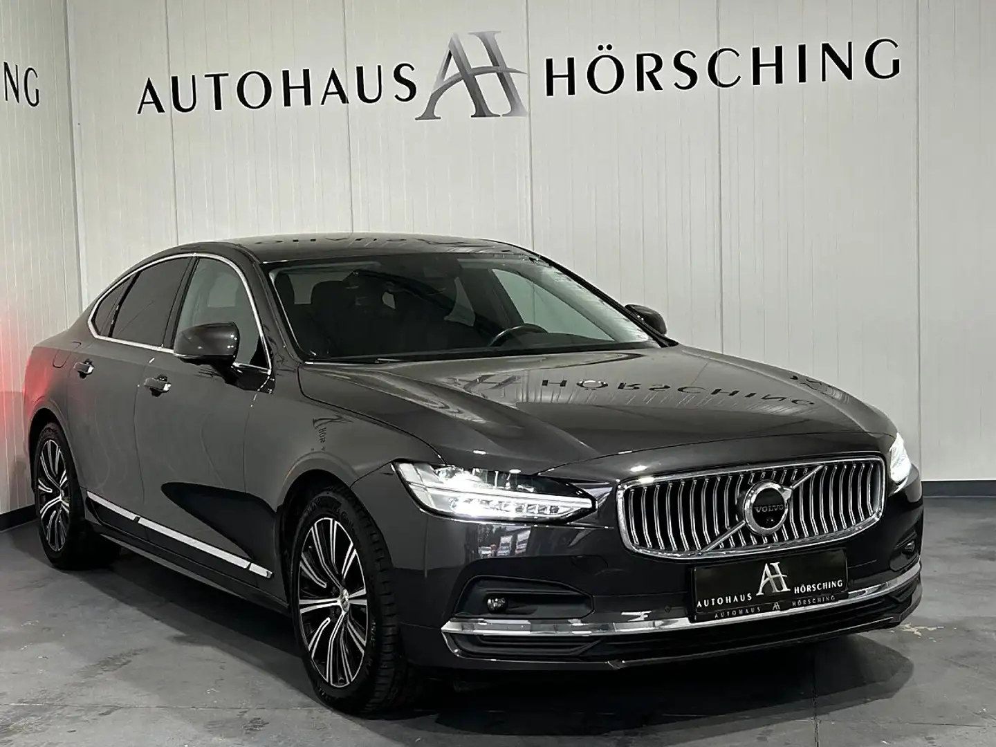 Volvo S90 B5 AWD Inscription Geartronic Grau - 1