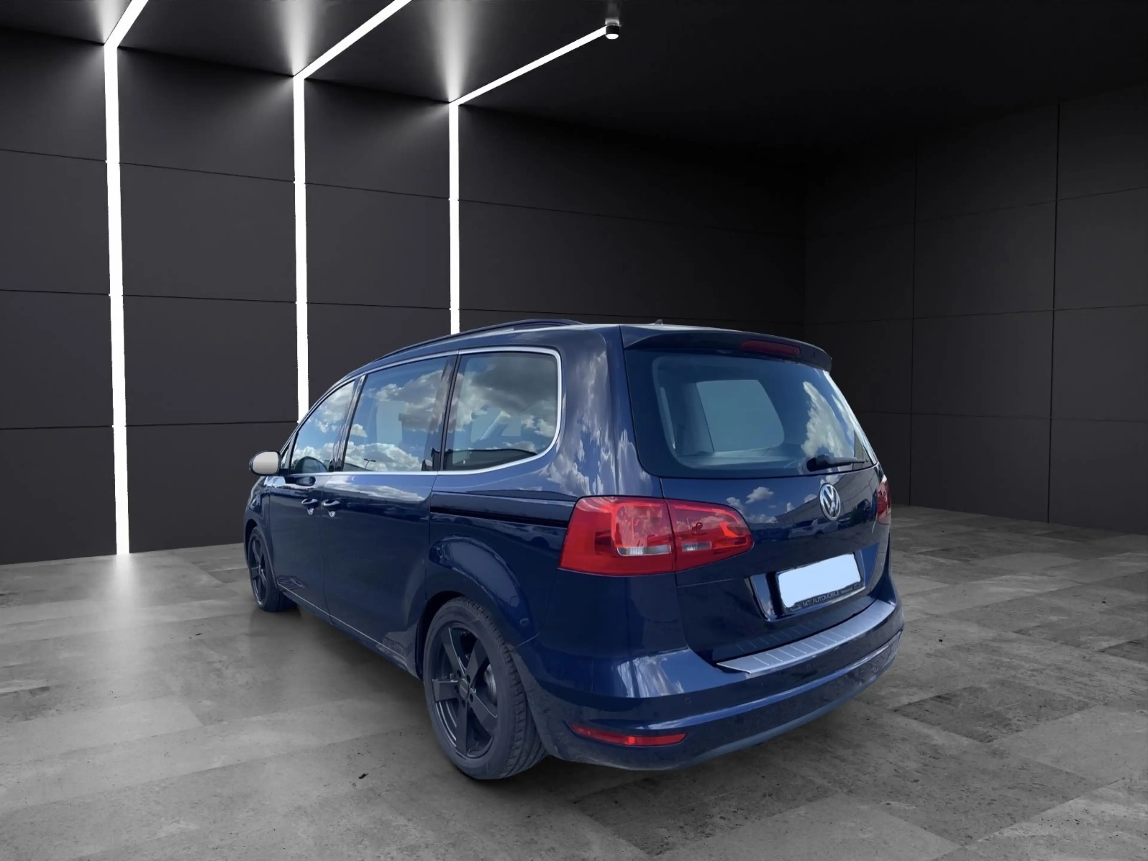 Volkswagen Sharan Comf.2.0 TDI*AHK*PANO*PDC*NAVI*EL.TÜREN — photo 6