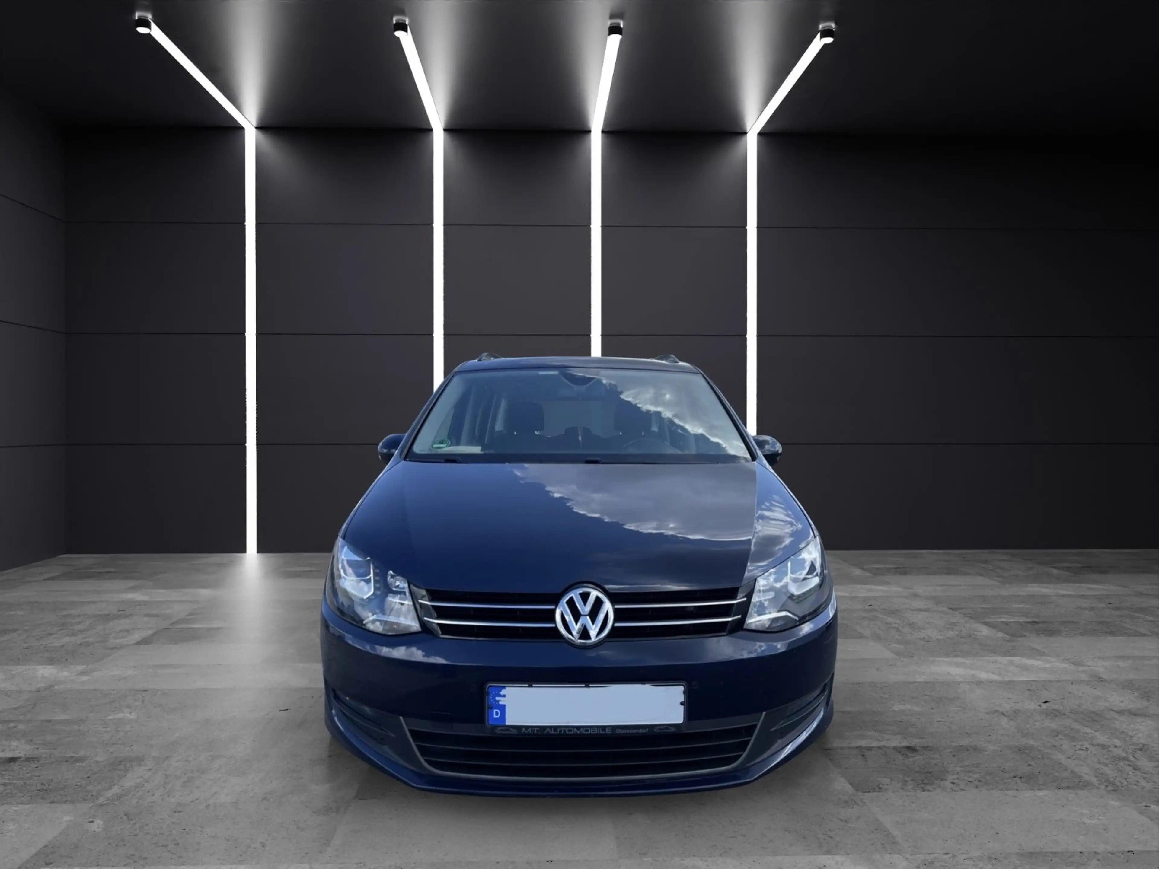 Volkswagen Sharan Comf.2.0 TDI*AHK*PANO*PDC*NAVI*EL.TÜREN — photo 3