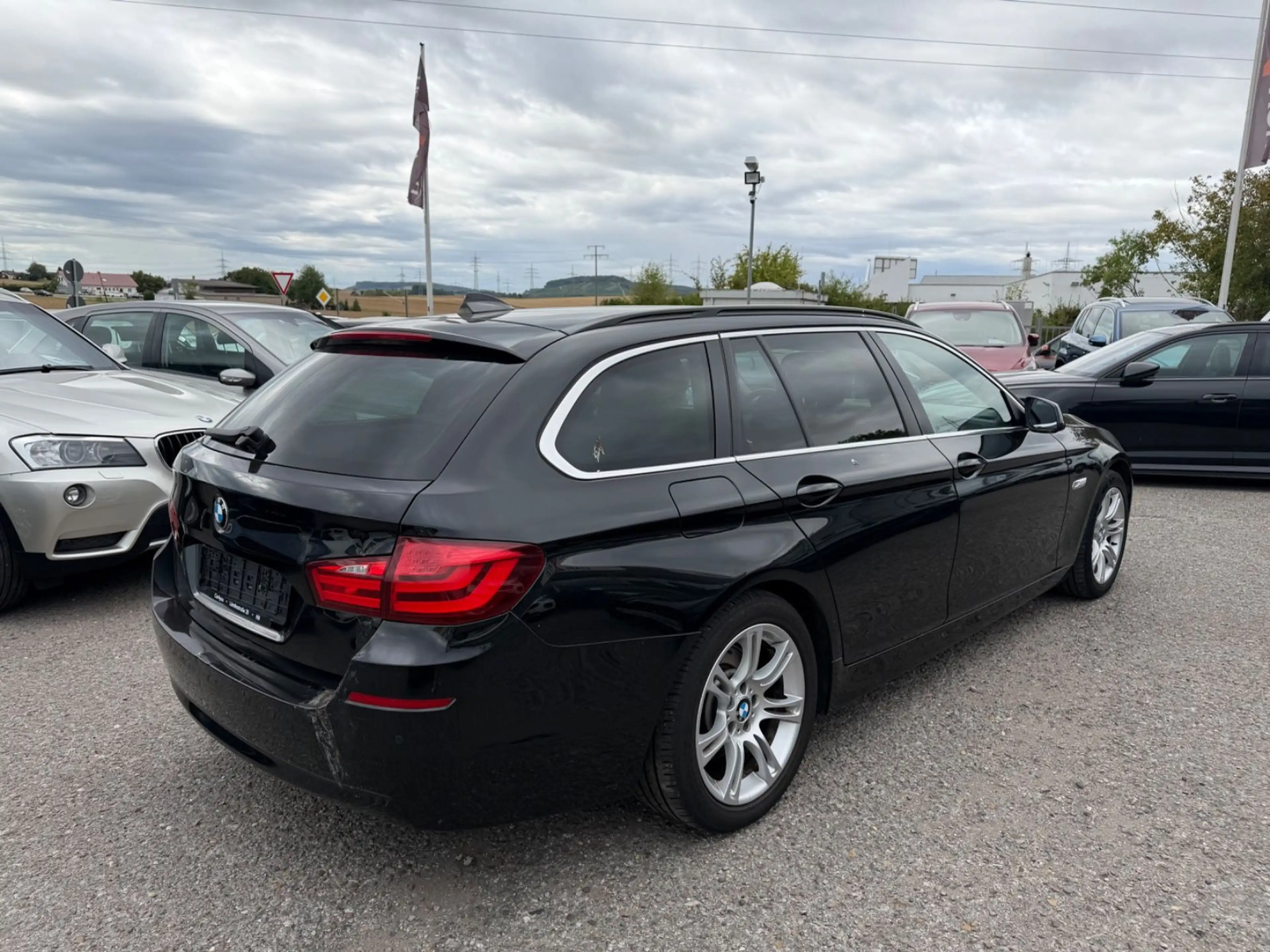 BMW 520 d Touring F11 Leder Xenon LED Navi Auto. PDC — photo 13
