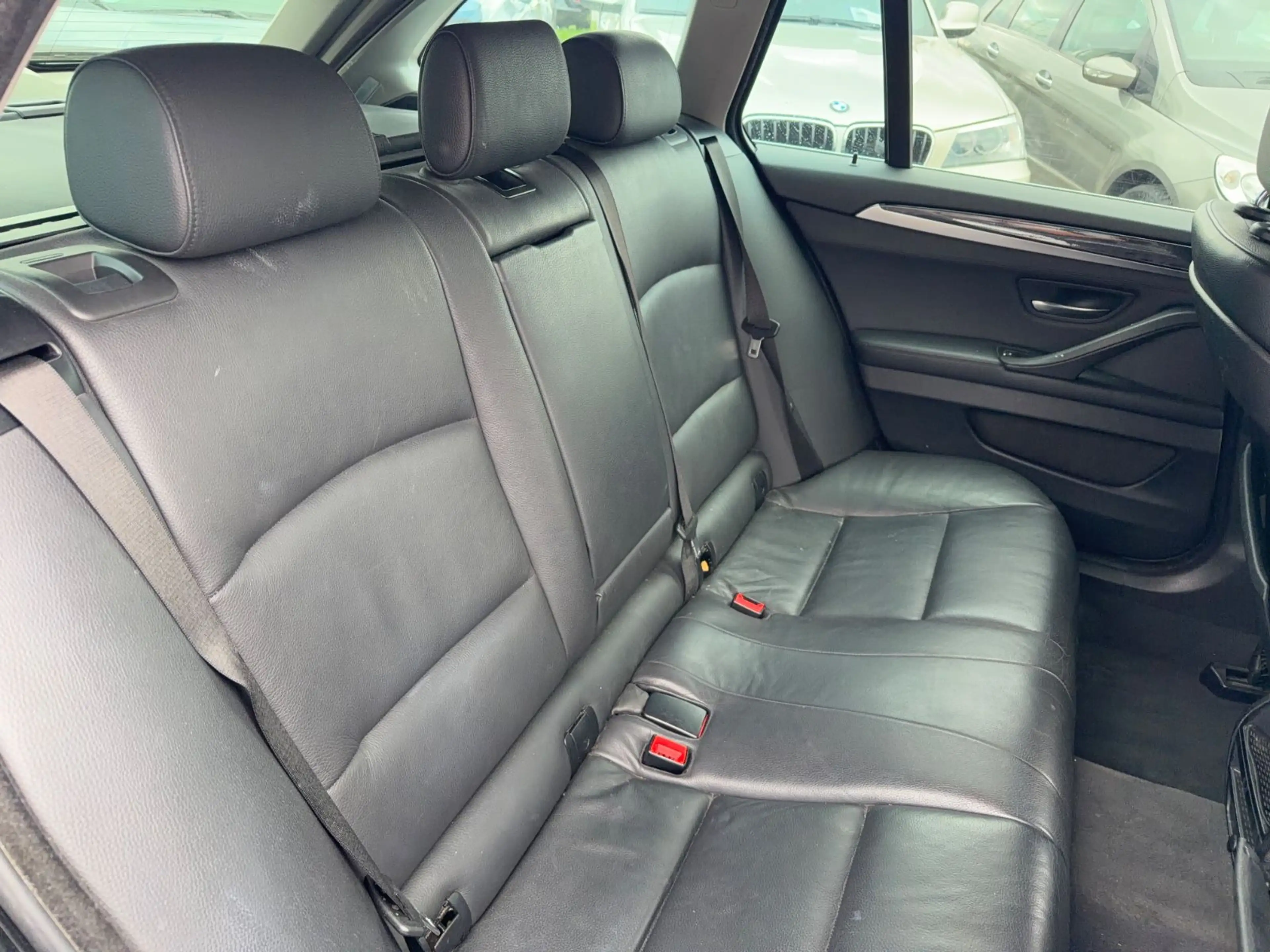 BMW 520 d Touring F11 Leder Xenon LED Navi Auto. PDC — photo 9