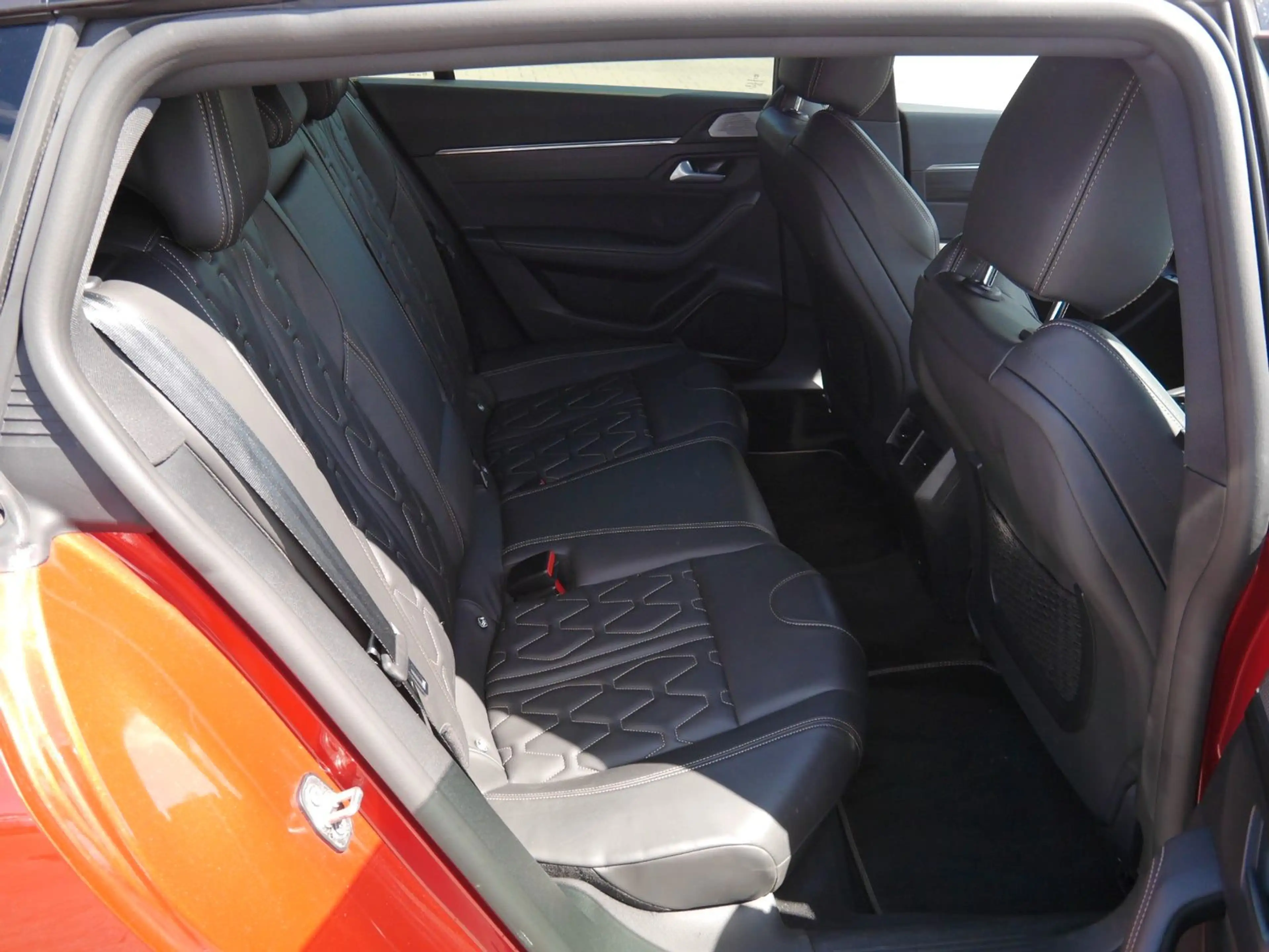 Peugeot 508 SW HDI "GT" LED/Navi/SHZ/Kamera/Massage — photo 9