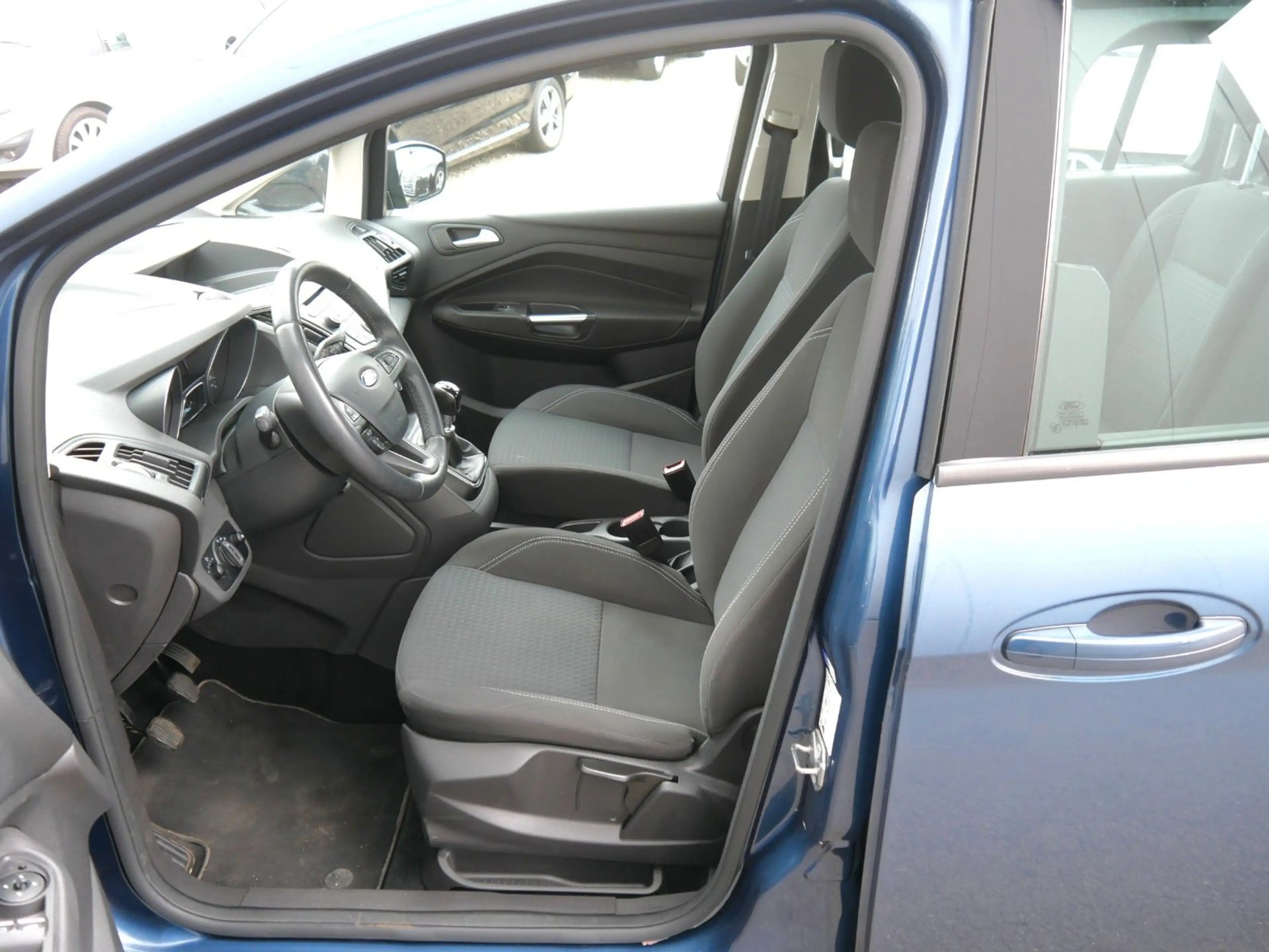 Ford Grand C-Max Grand C-MAX 1.0 EcoBoost Trend — photo 7