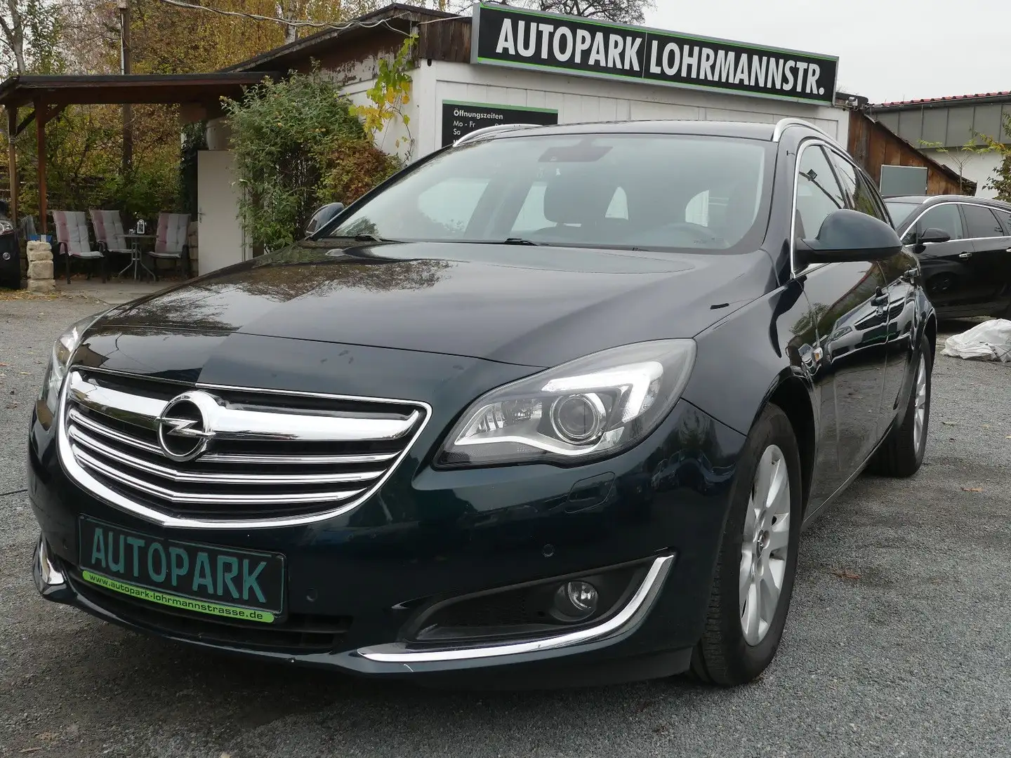 Opel Insignia Sports Tourer Innovation*1.Hand*Nr.39 Grün - 1