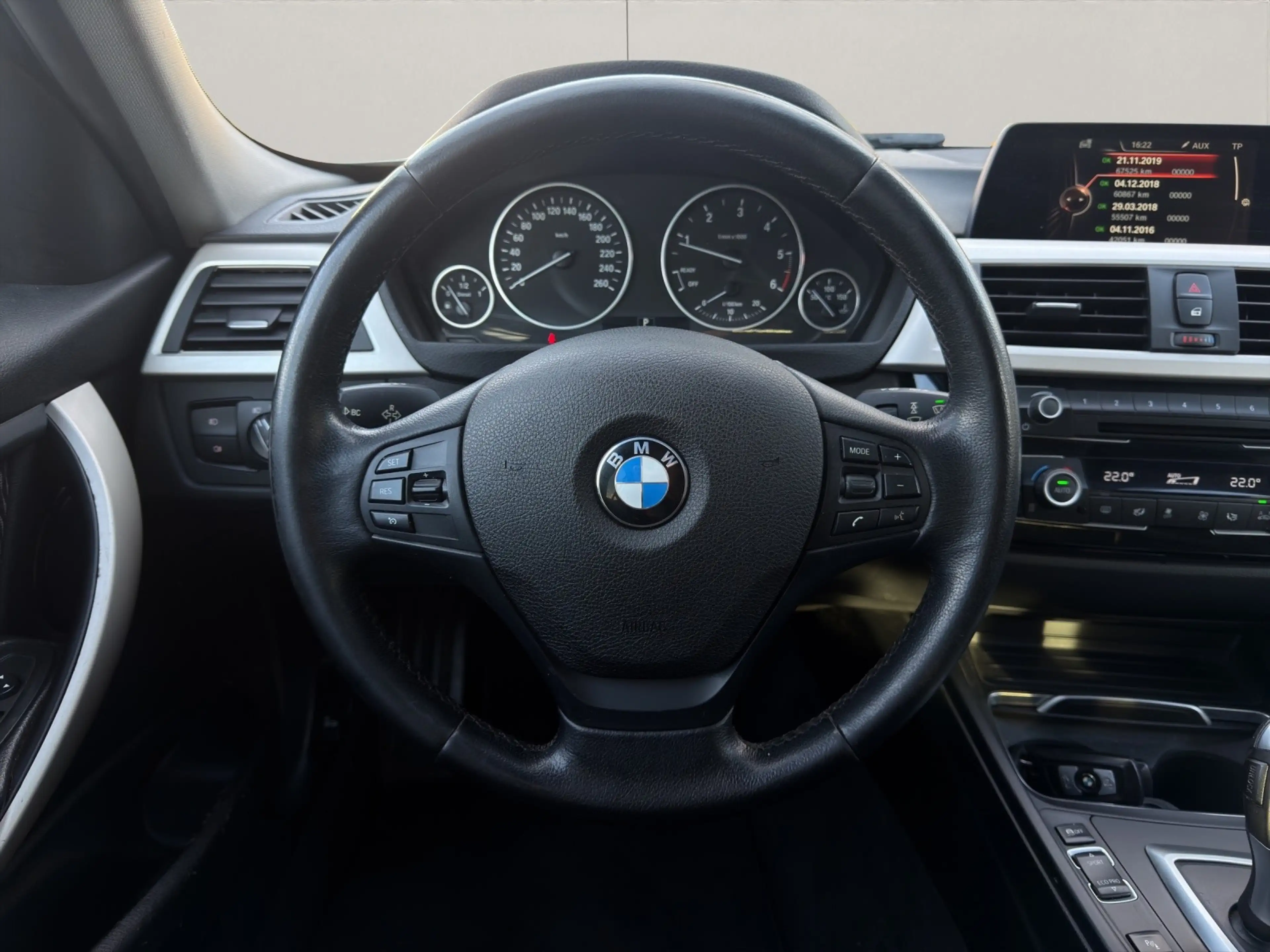 BMW 318 d AUTOMATIK FACELIFT TOURING KLIMA SHZ NAVI — photo 7