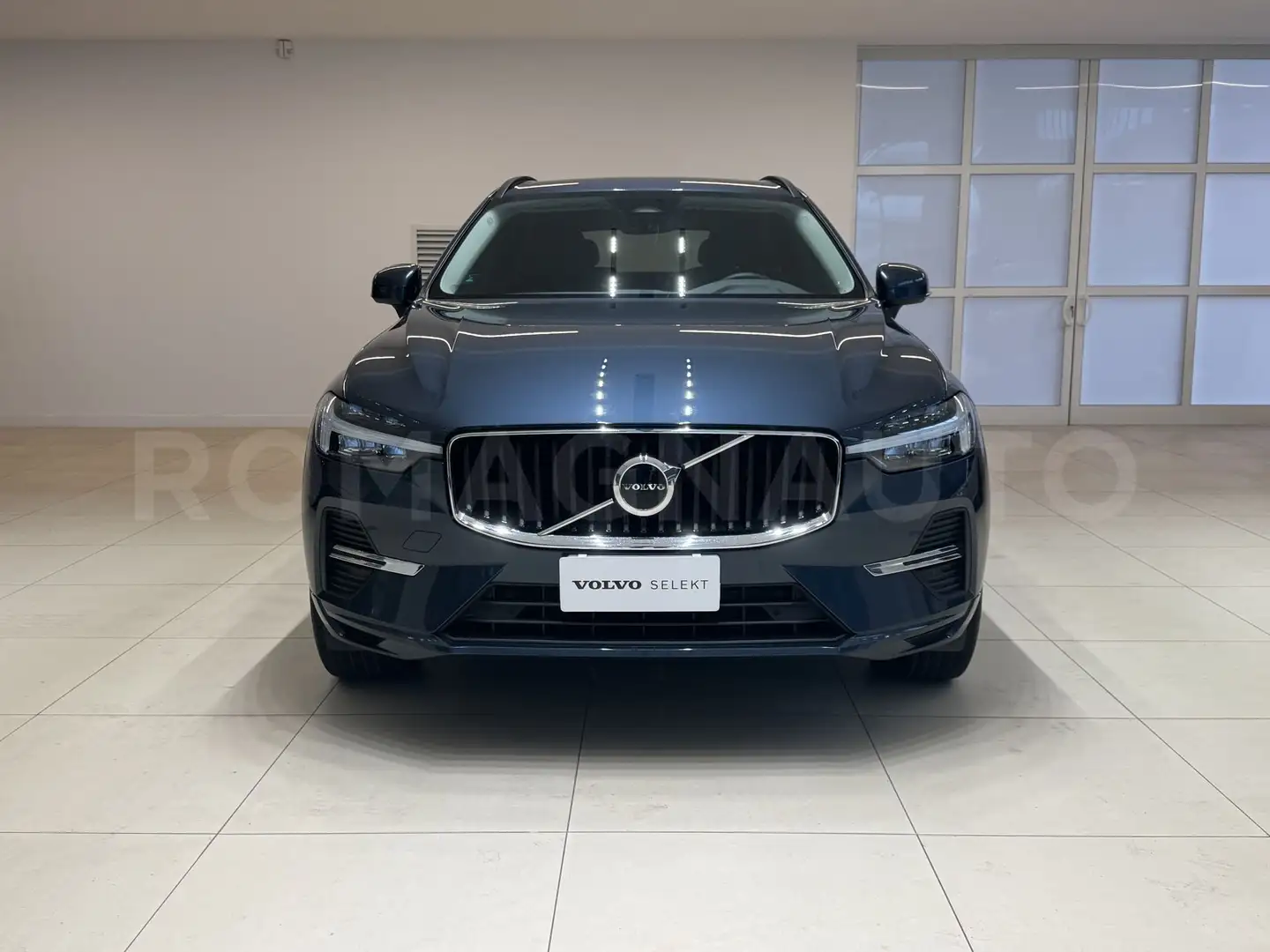 Volvo XC60 XC60 B4 (d) AWD automatico Core Blau - 2