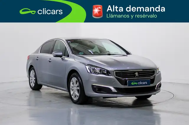 Peugeot 508 view 3