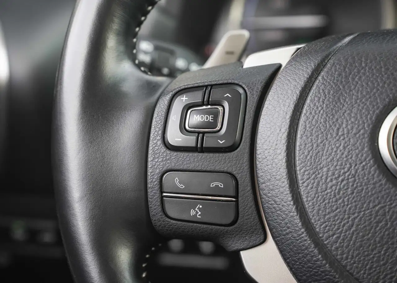 Lexus NX снимка Lexus NX