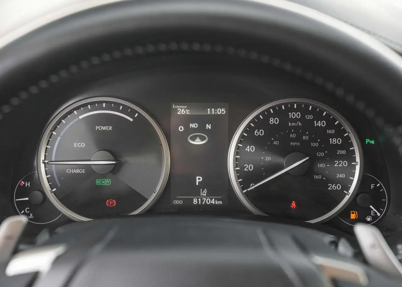 Lexus NX снимка Lexus NX
