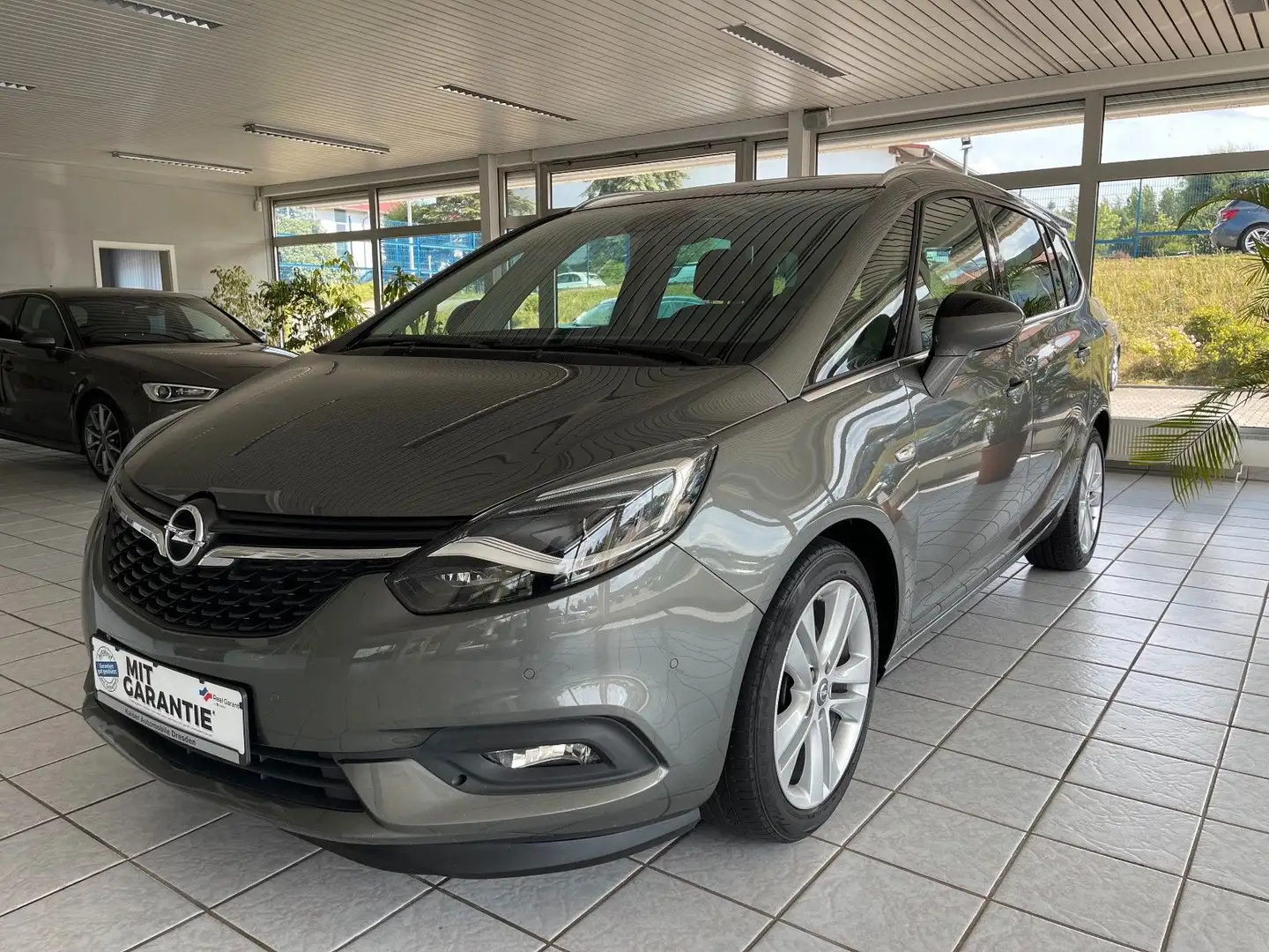 Opel Zafira C Innovation *LED*Automat*1.Hand*7-Sitze* Grau - 1
