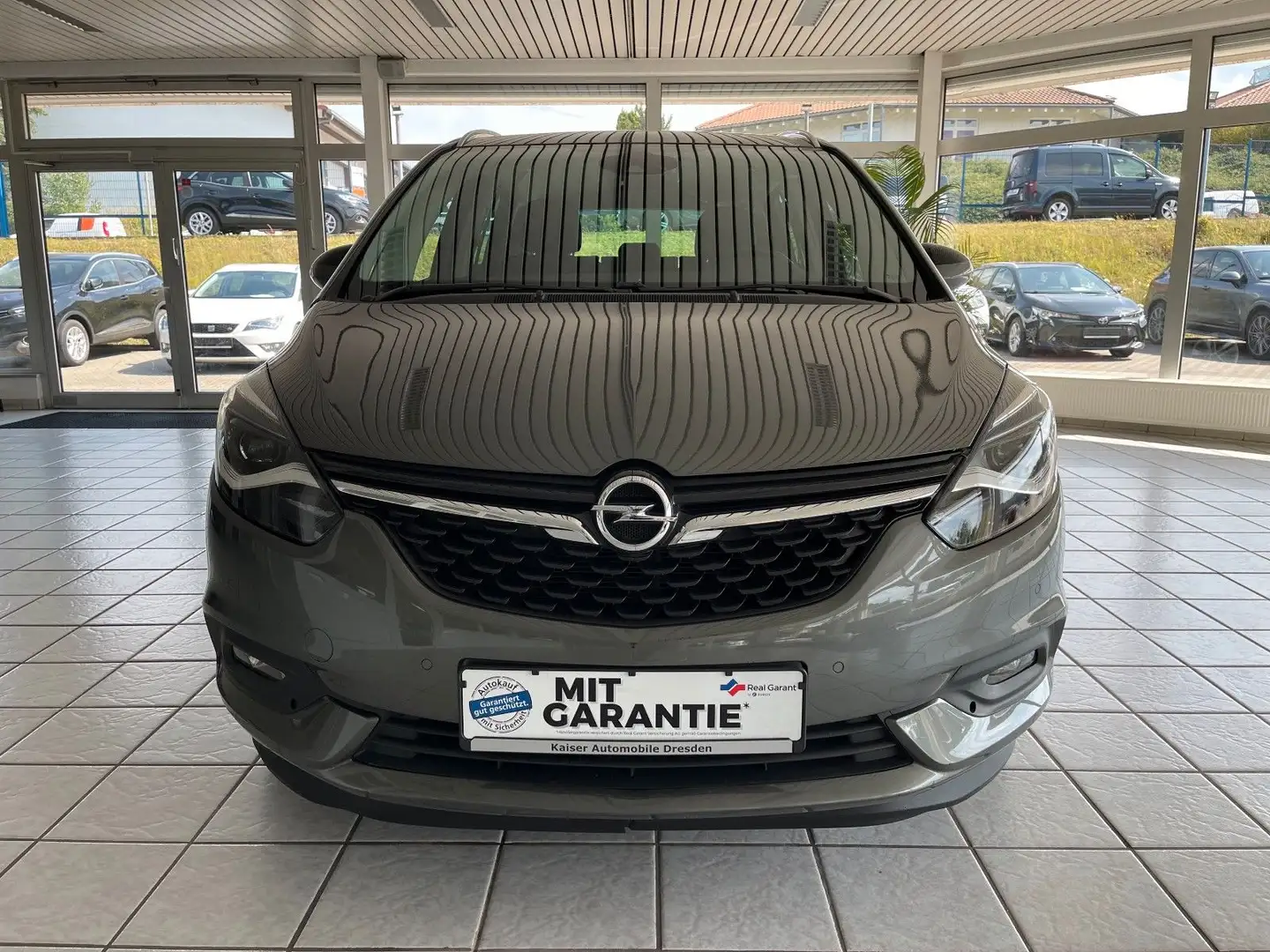Opel Zafira C Innovation *LED*Automat*1.Hand*7-Sitze* Grau - 2