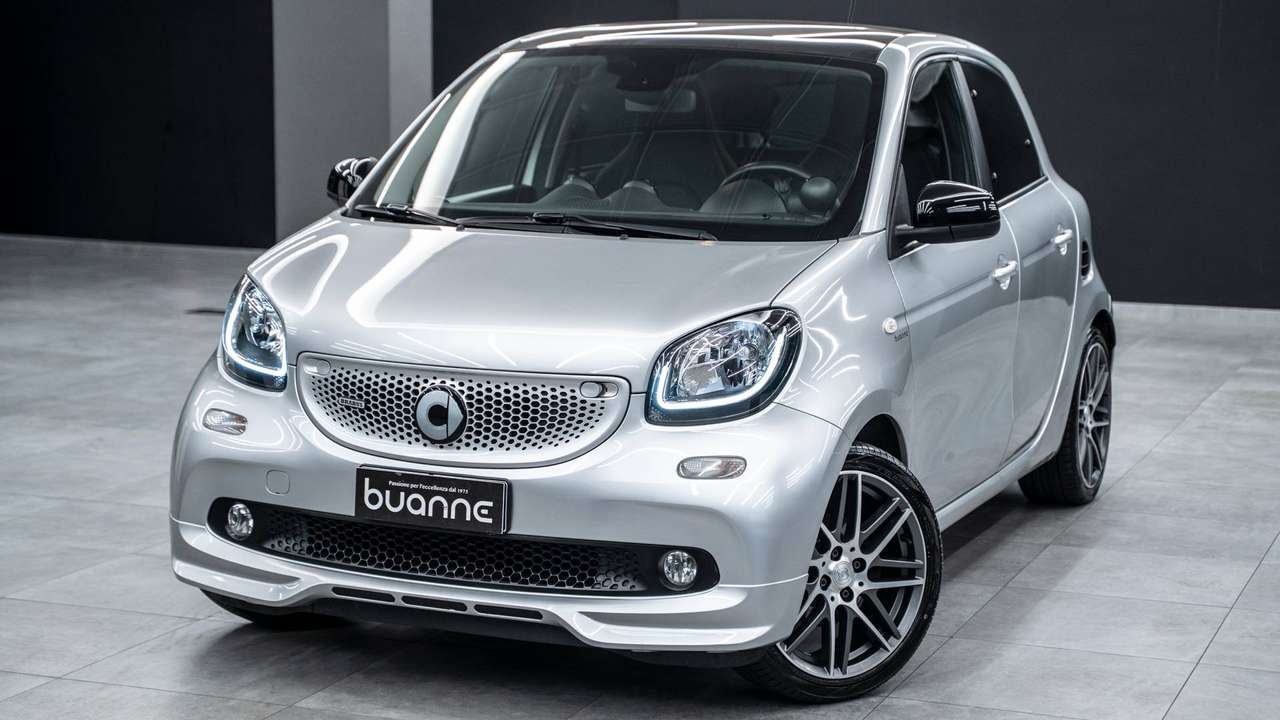 smart brabus XCLUSIVE FORFOUR 0.9 T 109CV TWINAMIC PELLE CAR UFF. ITA
