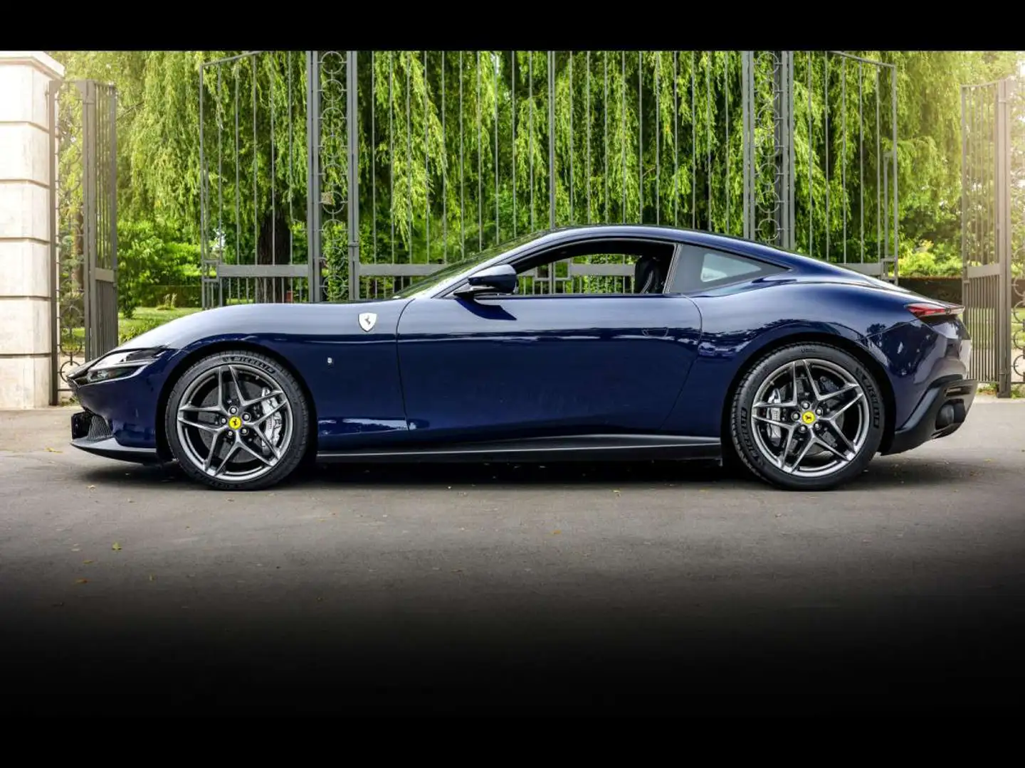 Ferrari Roma BLU SCOZIAHISTORICALSPECCARBONDISPLEDSXPEL Blauw - 2
