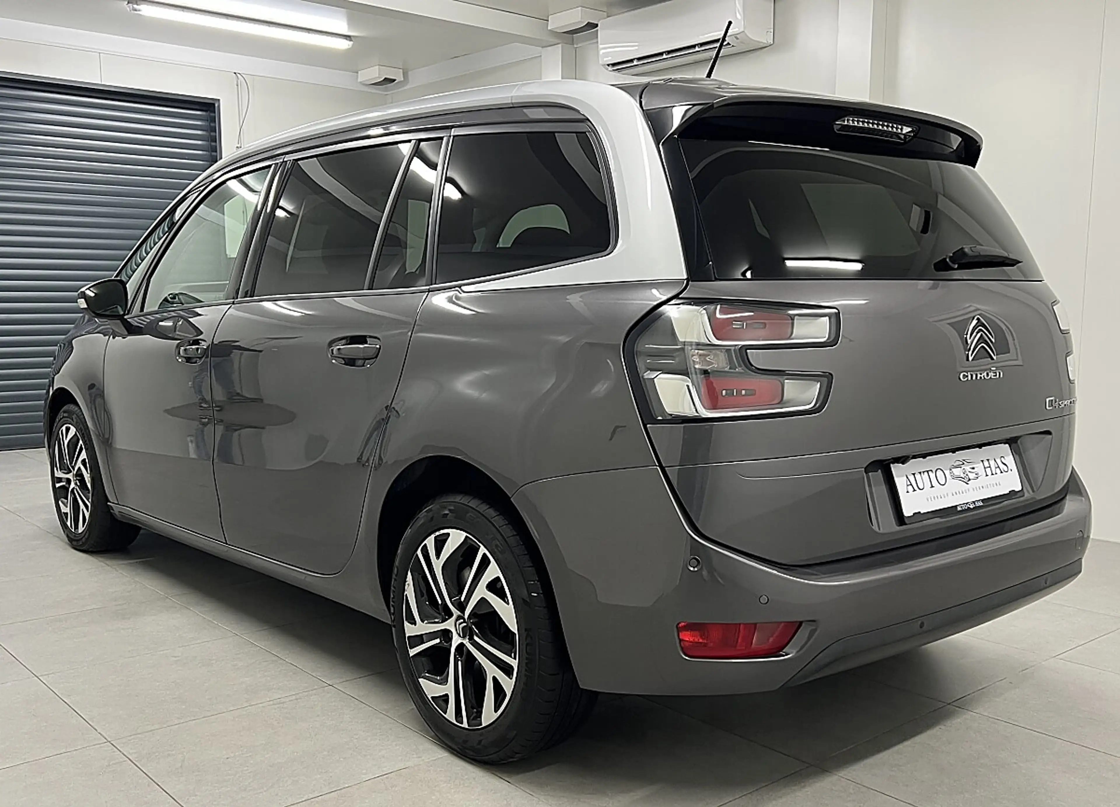 Citroen C4 SpaceTourer C4 Spacetourer Grand PureTech 130 S&S EAT8 Shine — photo 10