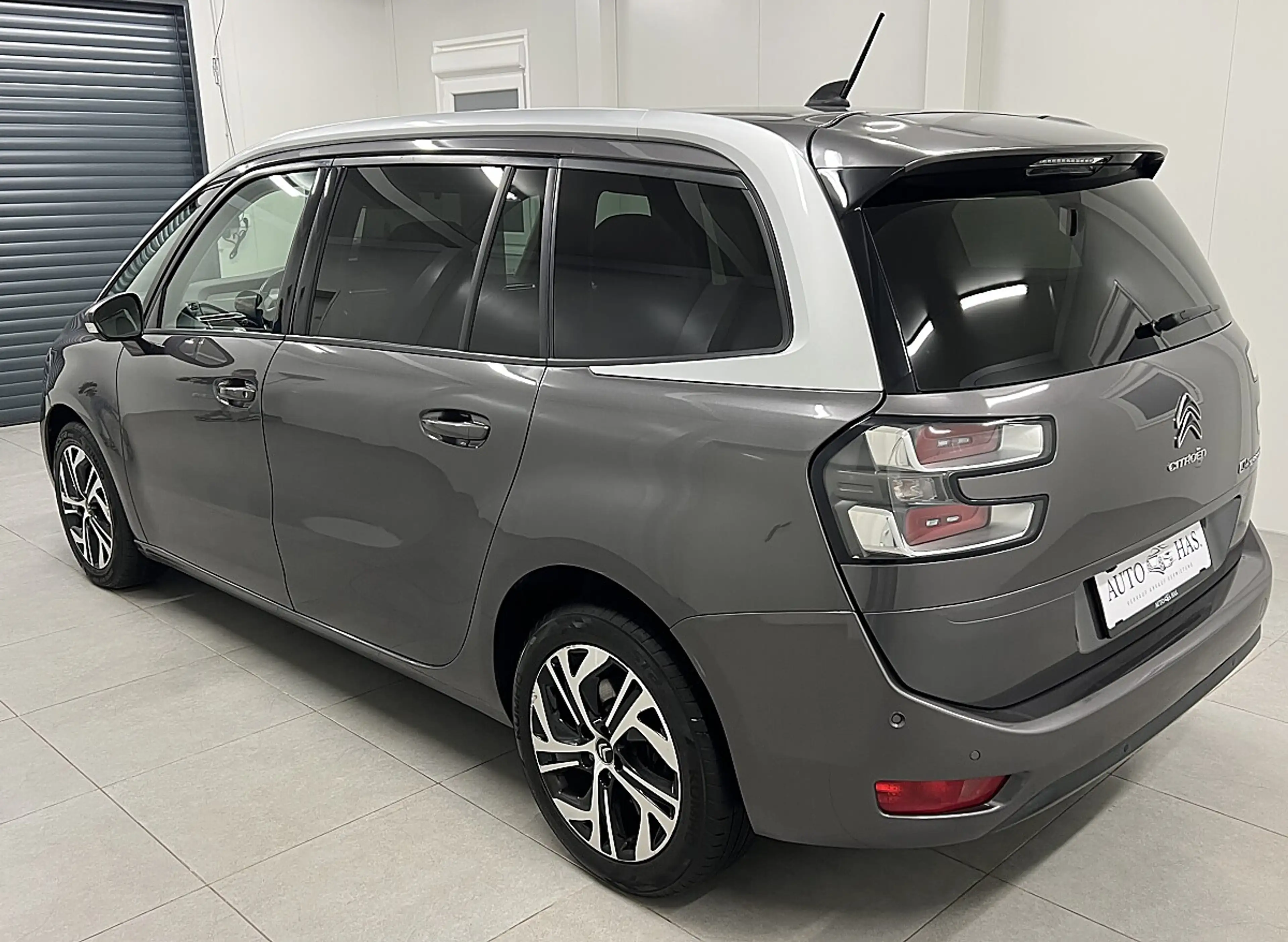 Citroen C4 SpaceTourer C4 Spacetourer Grand PureTech 130 S&S EAT8 Shine — photo 9
