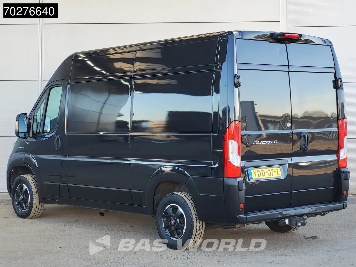 Fiat Ducato 130pk L2H2 LED Navi Camera Airco Cruise L2 11m3 Ai Zwart - 2