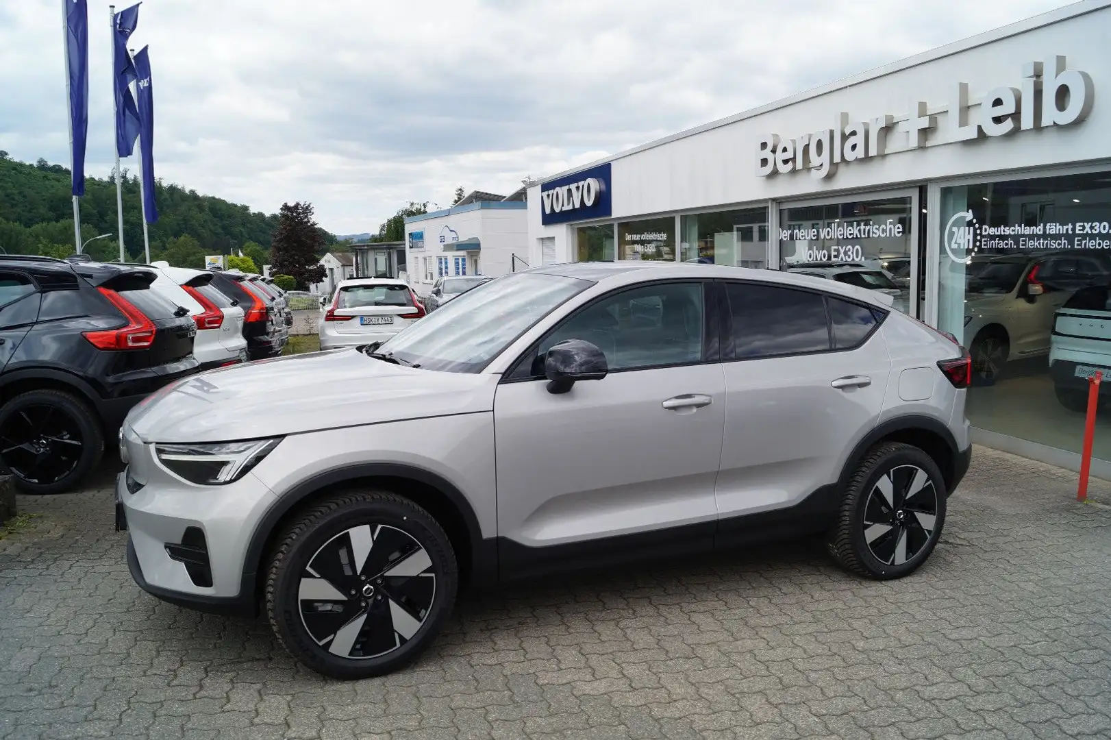Volvo C40 Recharge Single Extended Range RWD Plus Aut. Argintiu - 2