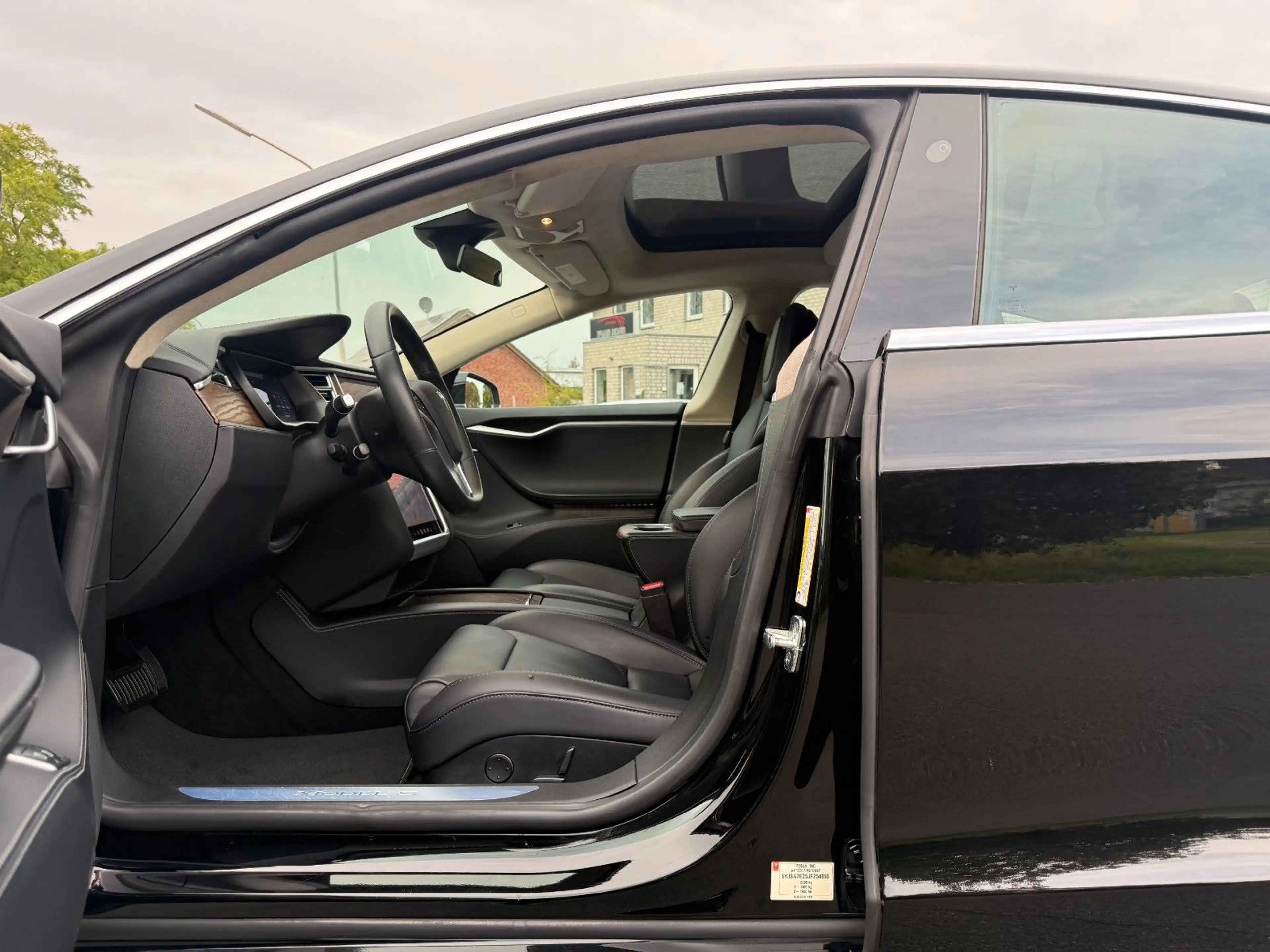 Tesla Model S 75D Dual Motor Premium *FSD* — photo 8