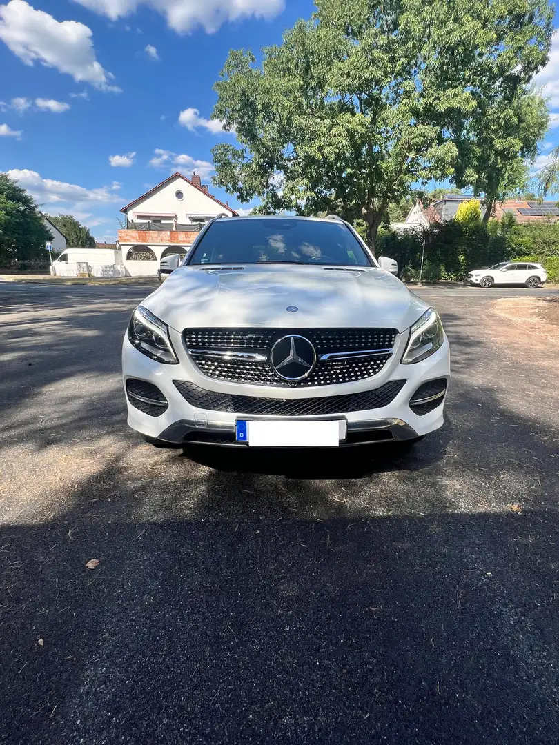 Mercedes-Benz GLE 250 d 9G-TRONIC AMG Line - 1