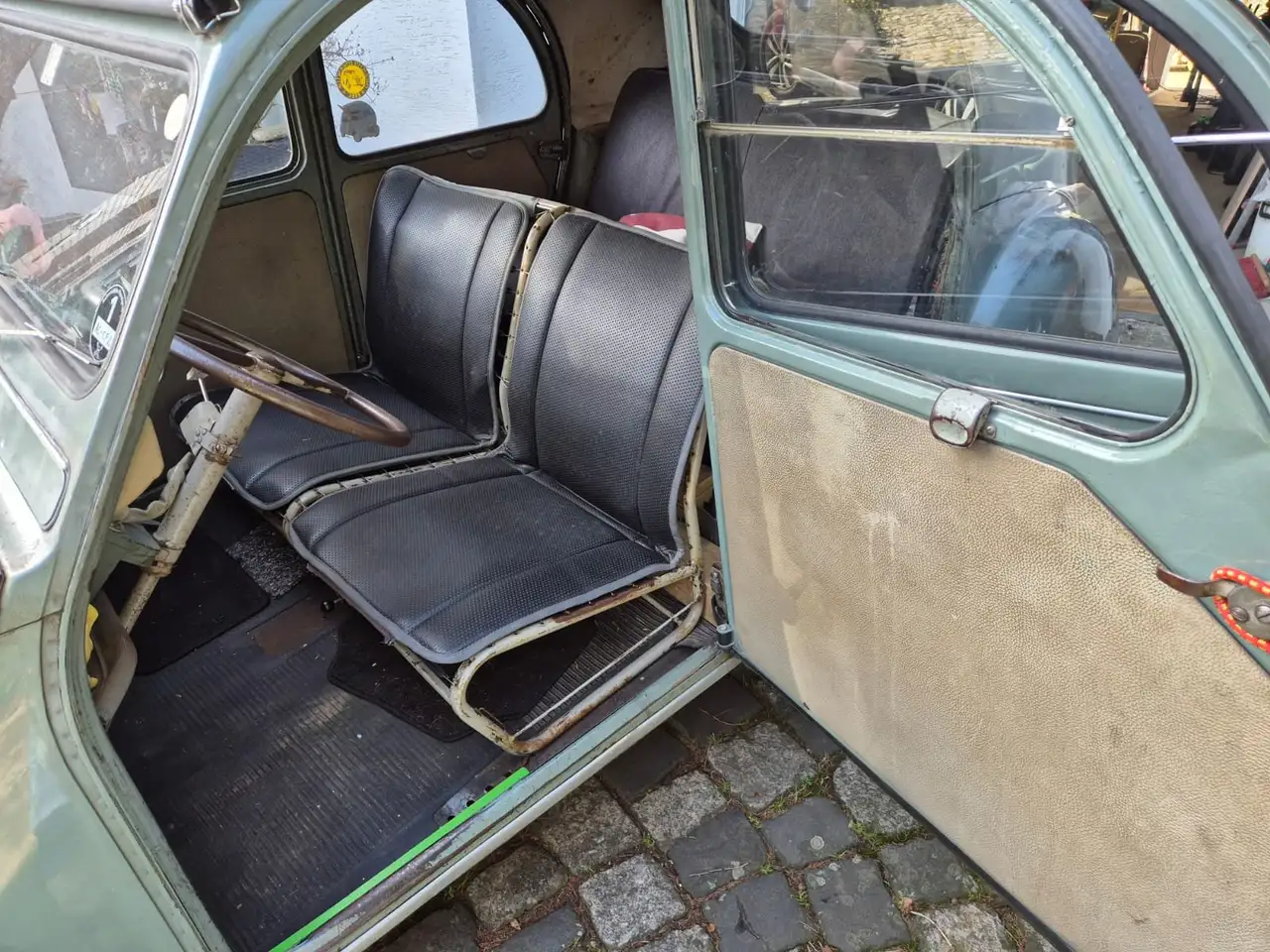 Citroen 2CV AZ, foto 4