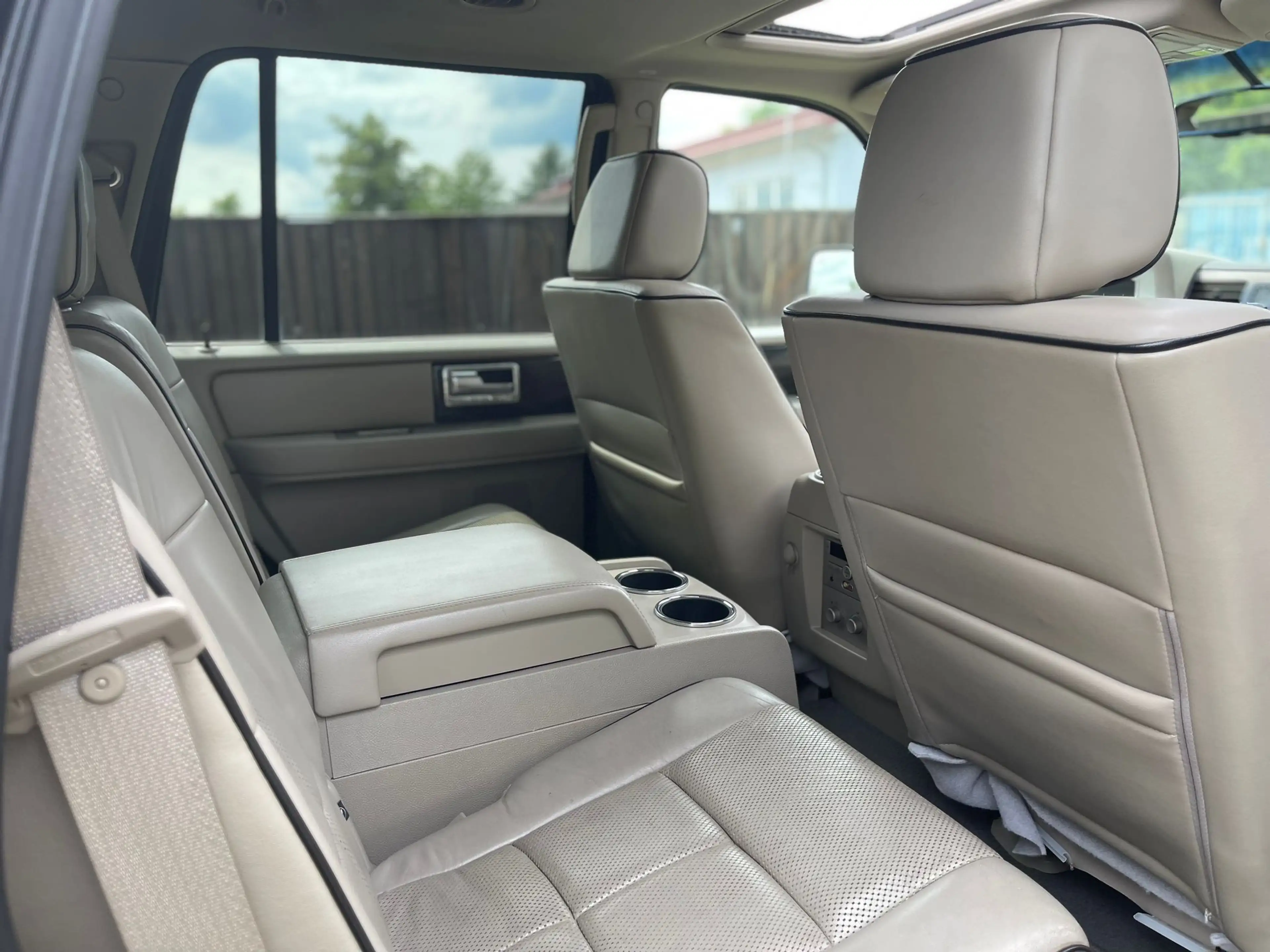 Lincoln Navigator 5,4"AUTOMATIK"LEDER"7 SITZE"SCHIEBEDACH"LIMITED" — photo 9