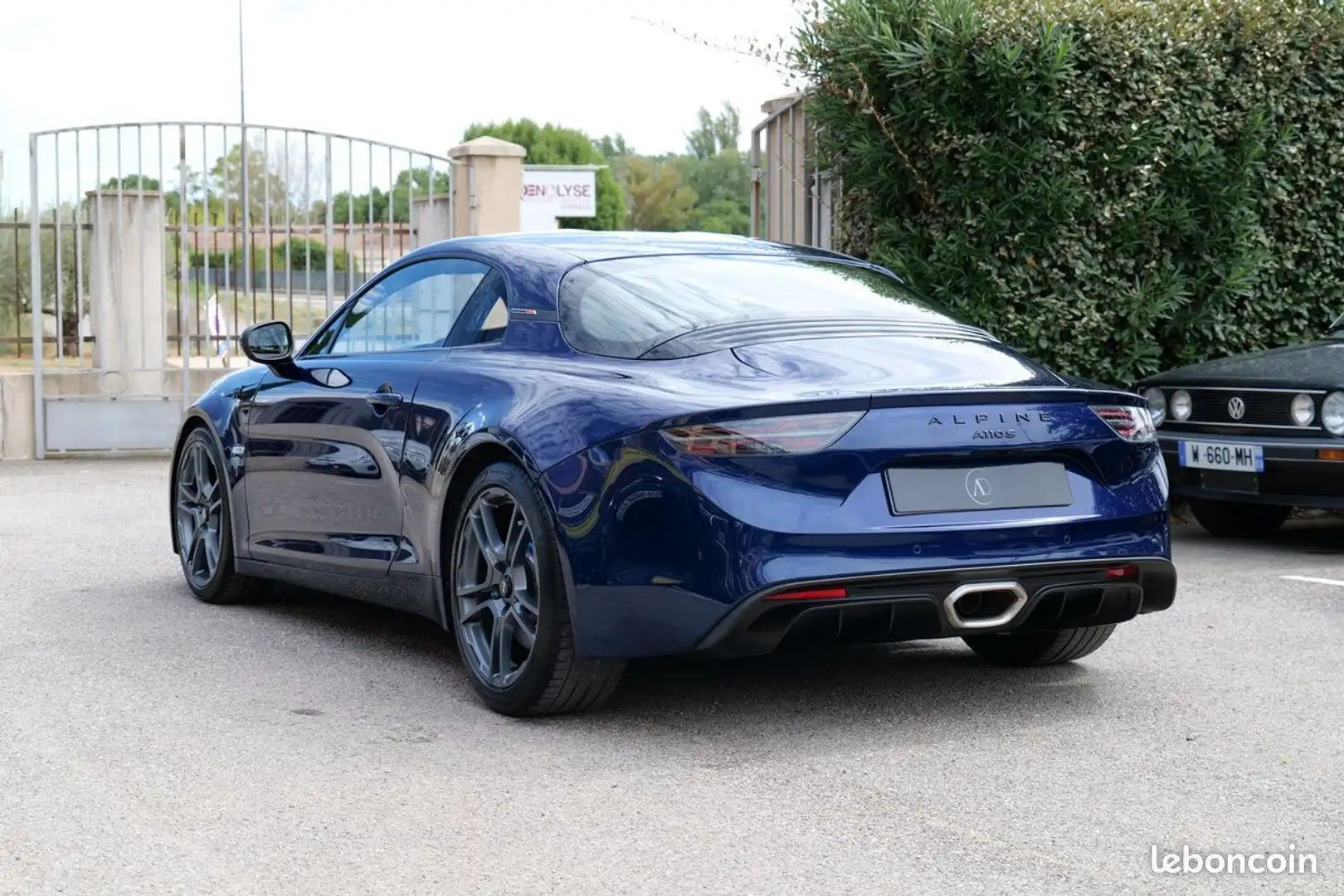 Alpine A110 ii 1.8 t 300 s ETAT NEUF IMMAT FRANCE PAS DE MALUS - 2