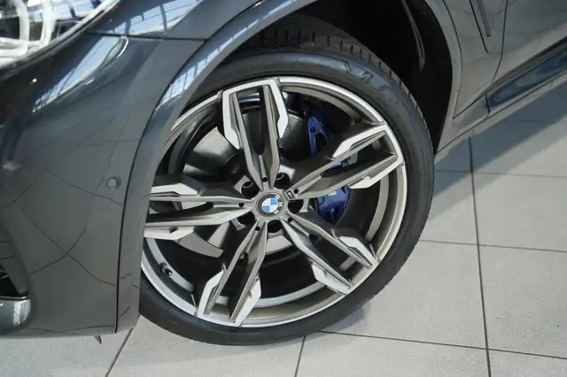 BMW X4 M view 2