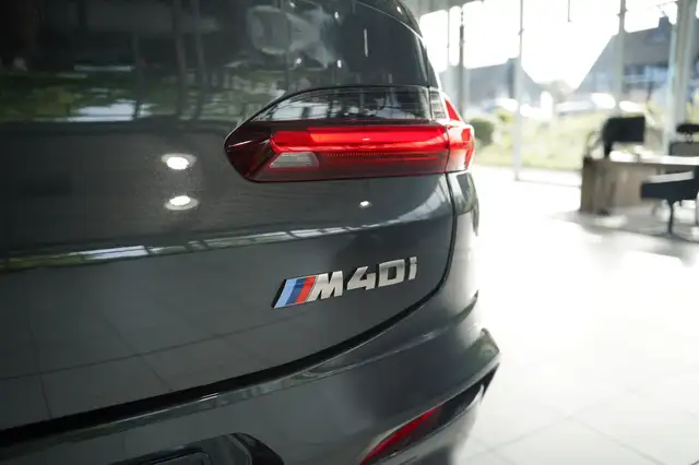 BMW X4 M view 15