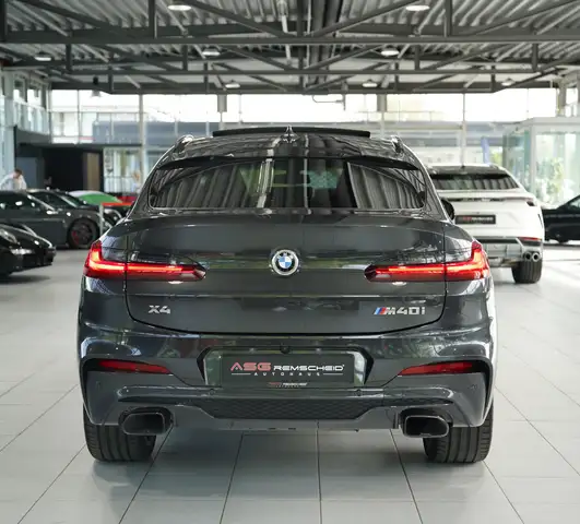 BMW X4 M view 11