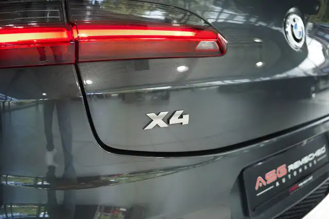 BMW X4 M view 14