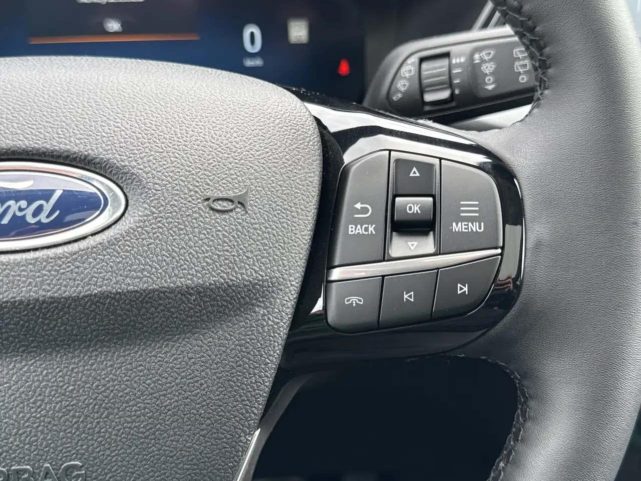 Ford Escape снимка Ford Escape