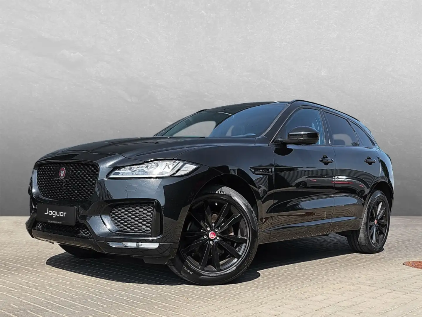 Jaguar F-Pace 20d AWD Chequered Flag Schwarz - 1