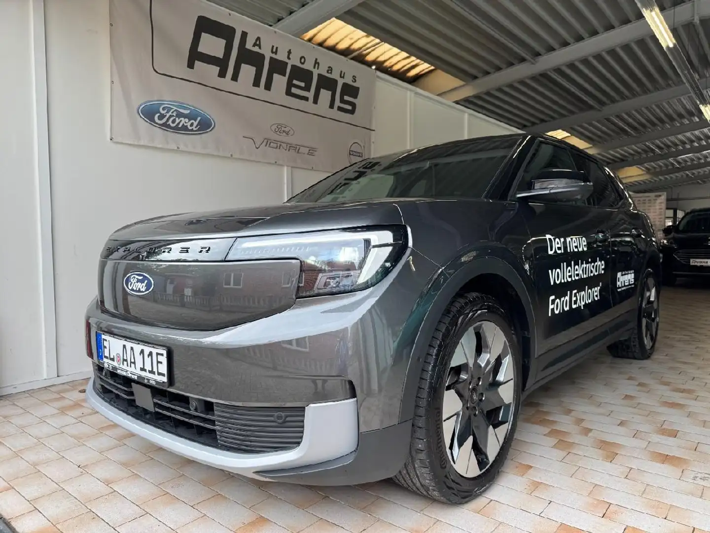Ford Explorer Premium RWD *AHK-HUD-Pano-20Zoll* Gris - 1