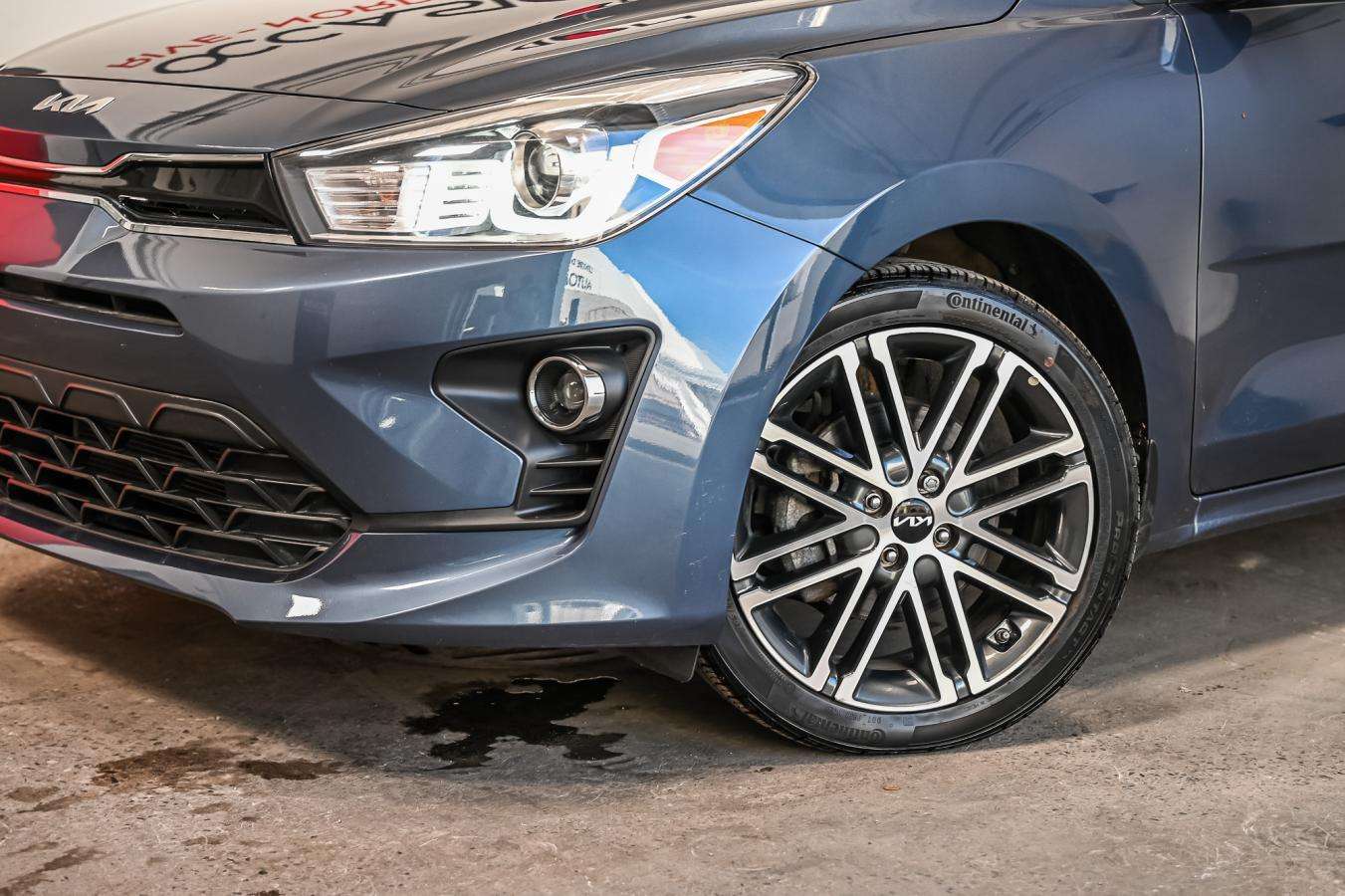 2023 Kia Rio VOUS VOULEZ ÉCONOMISER SANS ROULER DANS UNE AUTO P — снимка 1
