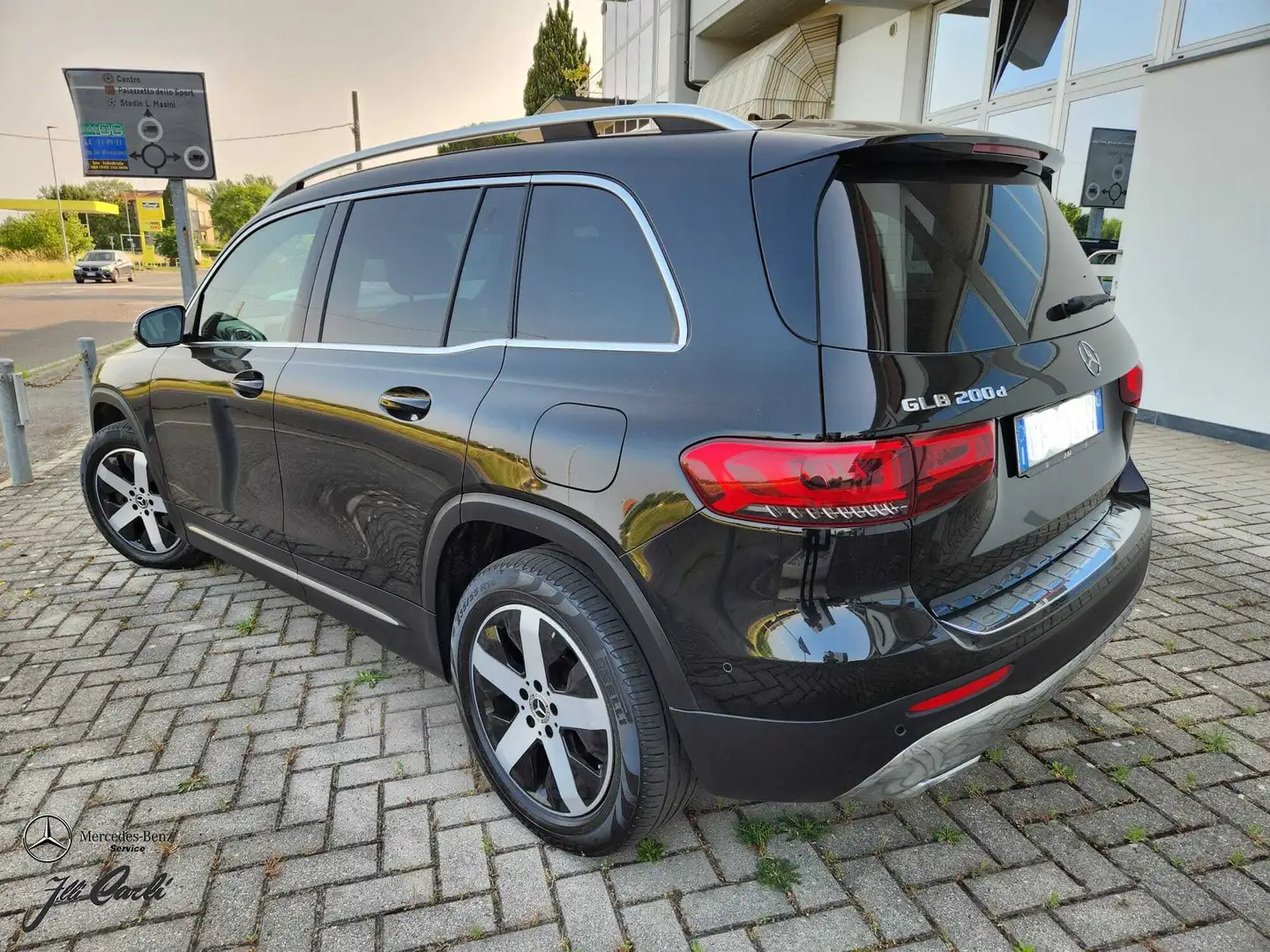 Mercedes-Benz GLB 200 GLB 200 d Sport Plus auto Nero - 2