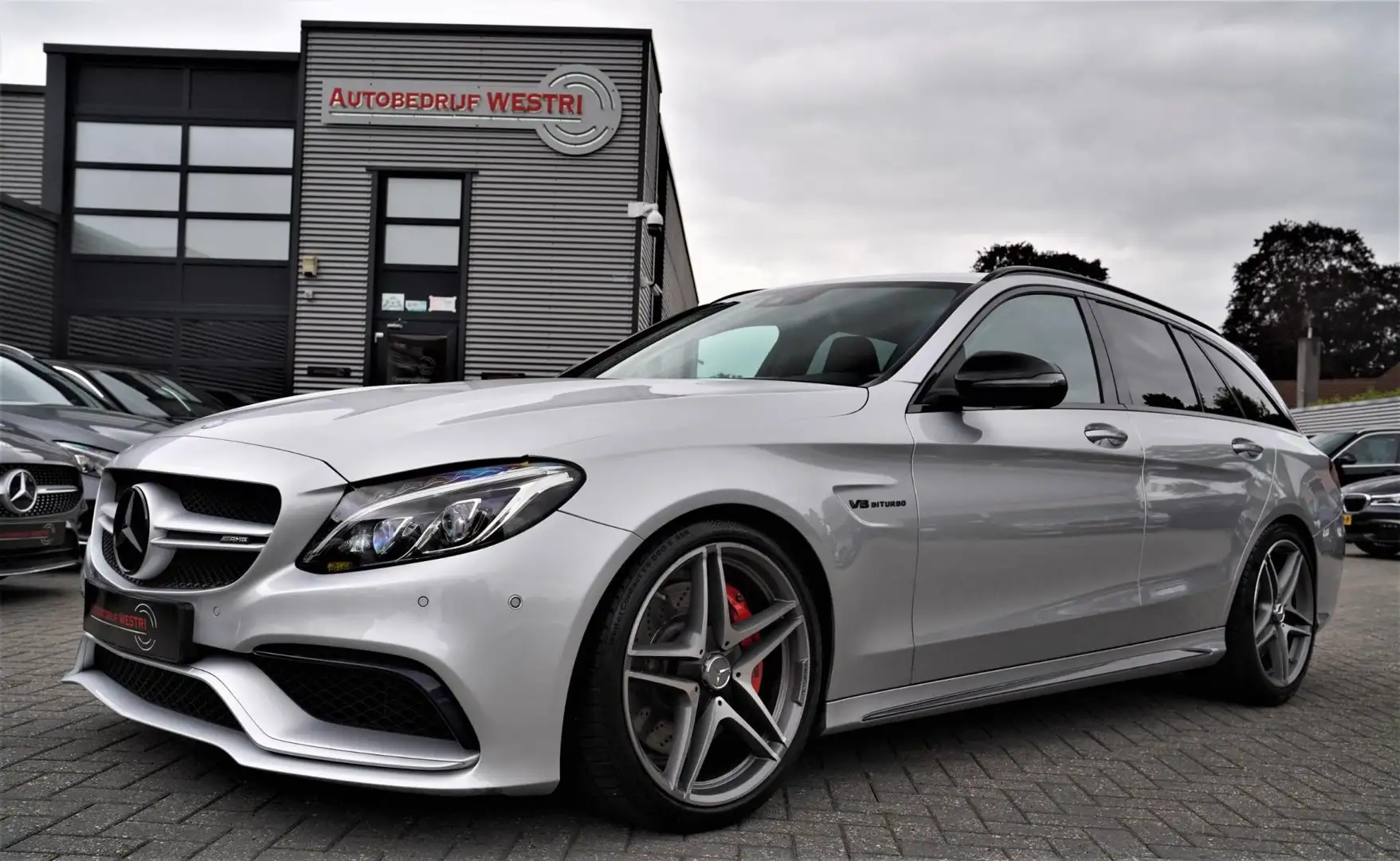 Mercedes-Benz C 63 AMG Estate | AMG schaalstoelen | IWC | Luxe leder Two Grey - 1