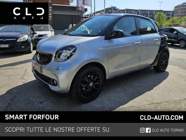 Smart Forfour main image