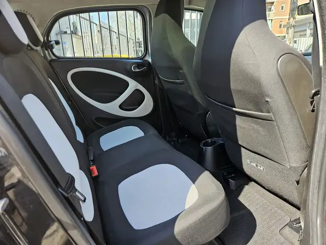 Smart Forfour view 12