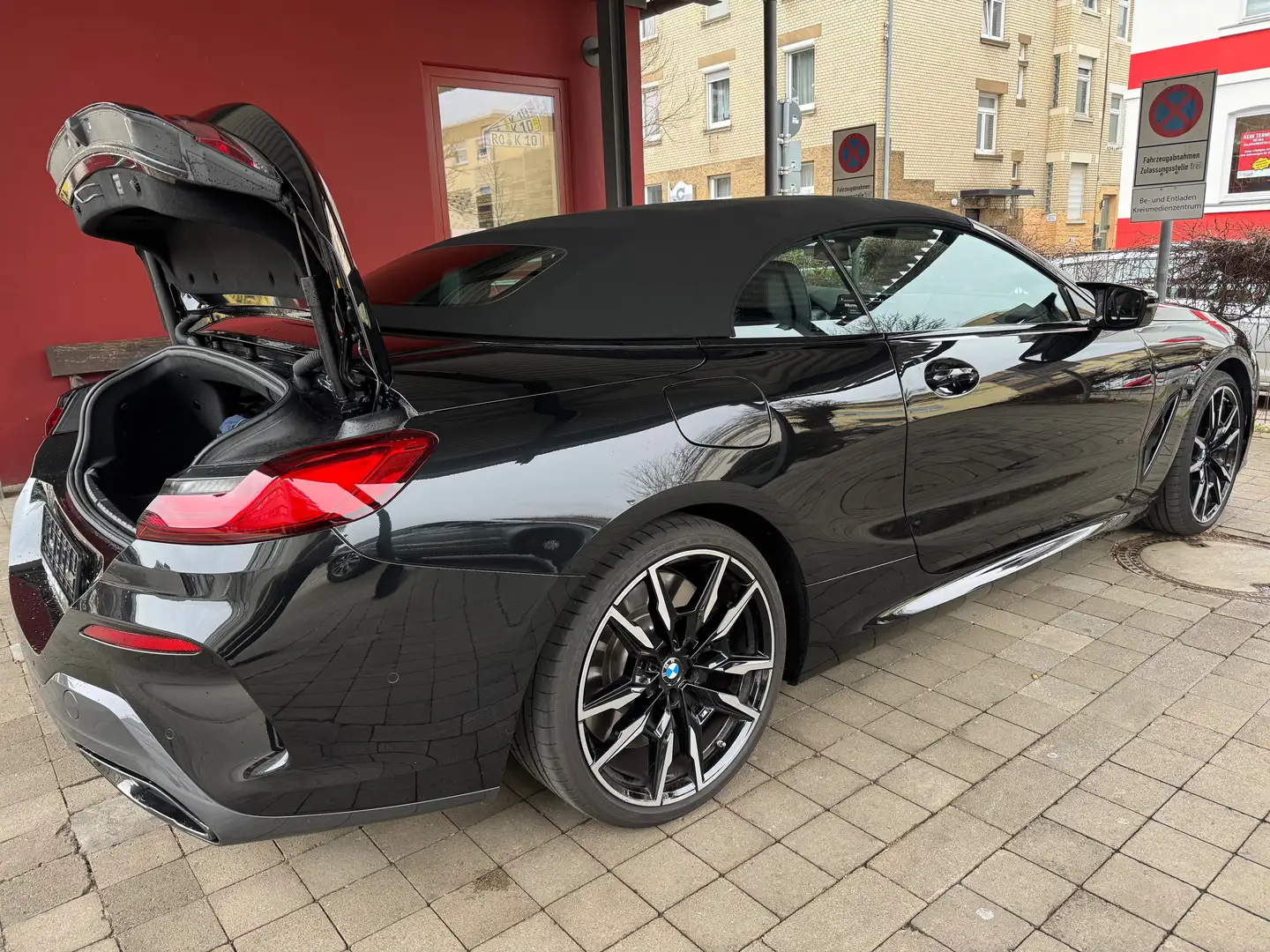 BMW M850 M850i xDrive Aut. Schwarz - 2