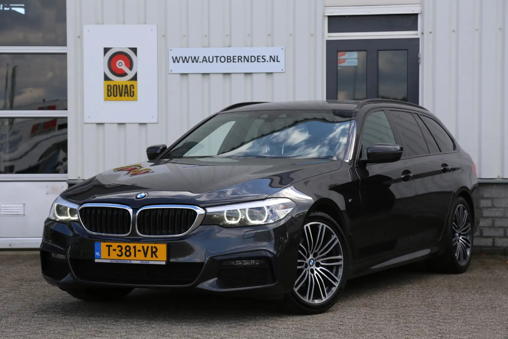 BMW 520 5-serie Touring 520d 190PK M-Sport Aut.*Incl. BTW* Grijs - 1
