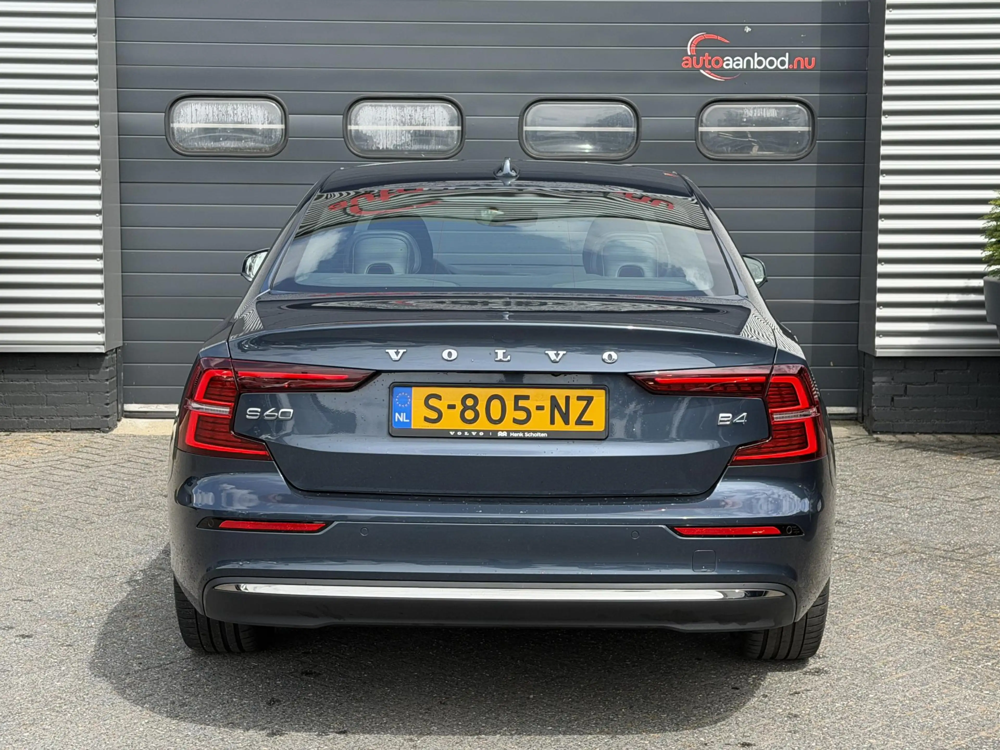 Volvo S60 2.0 B4 Plus Bright | Camera | Navigatie | 20 Inch — photo 6