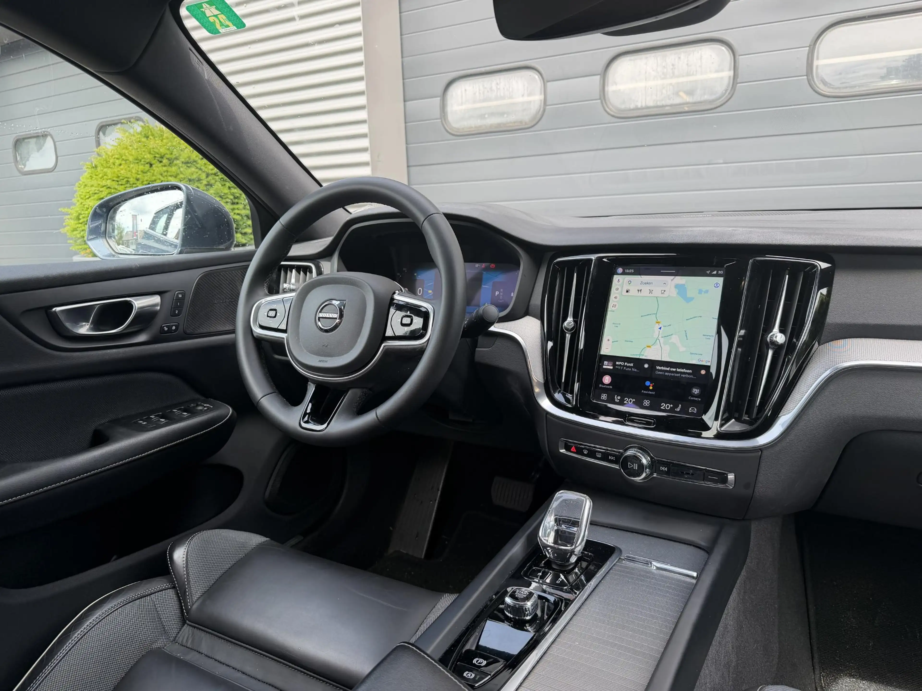 Volvo S60 2.0 B4 Plus Bright | Camera | Navigatie | 20 Inch — photo 3