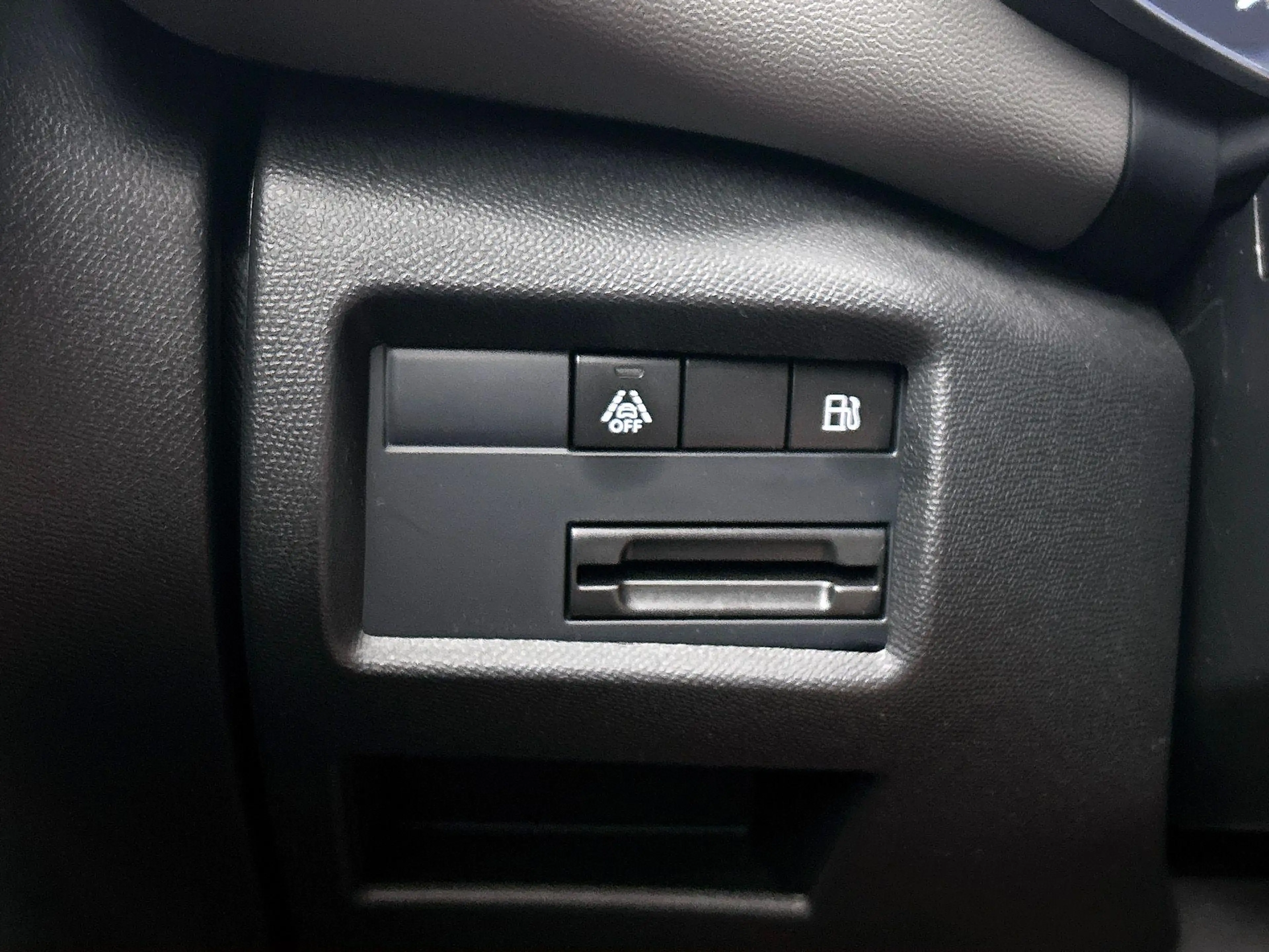 Citroen C5 Aircross 1.6 Plug-in Hybrid 225 Business Plus CAMERA | NAVI — photo 28